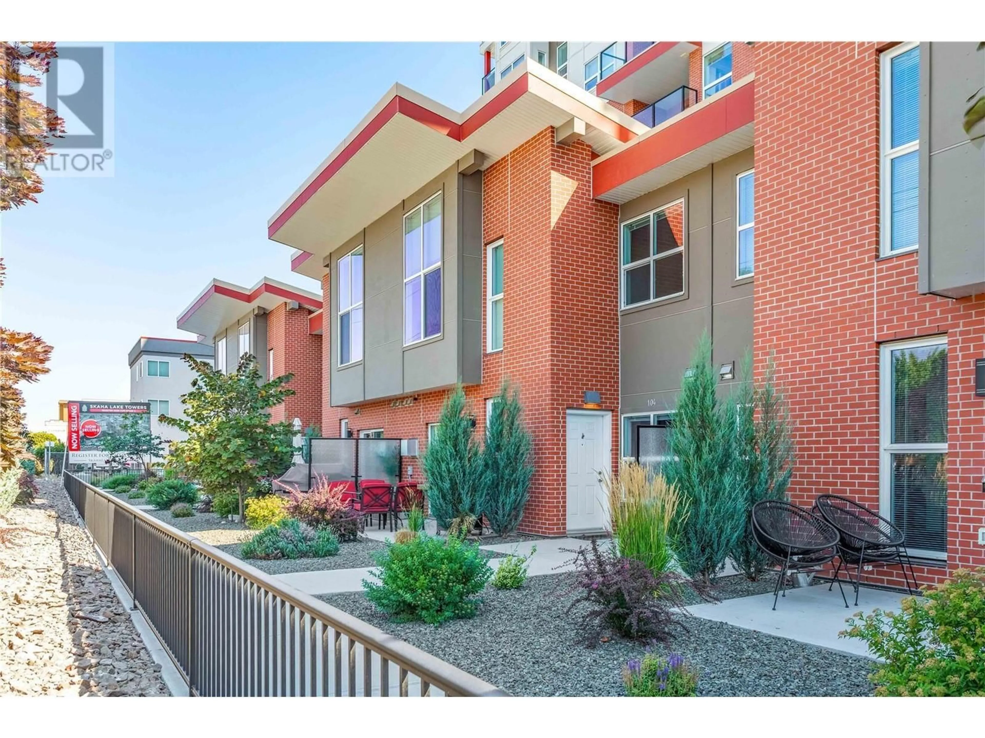 A pic from exterior of the house or condo, the street view for 3346 Skaha Lake Road Unit# 104, Penticton British Columbia V2A0H6