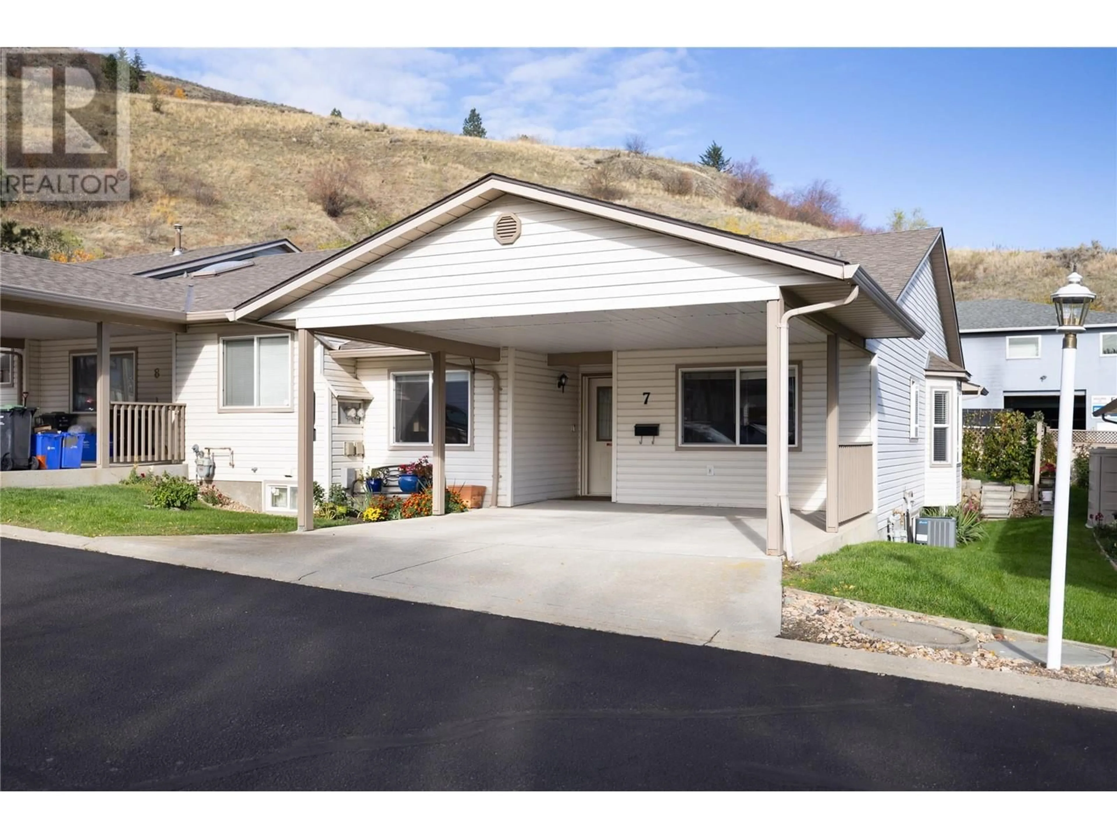 Home with vinyl exterior material, mountain view for 7 - 4210 ALEXIS PARK DRIVE, Vernon British Columbia V1T6H3
