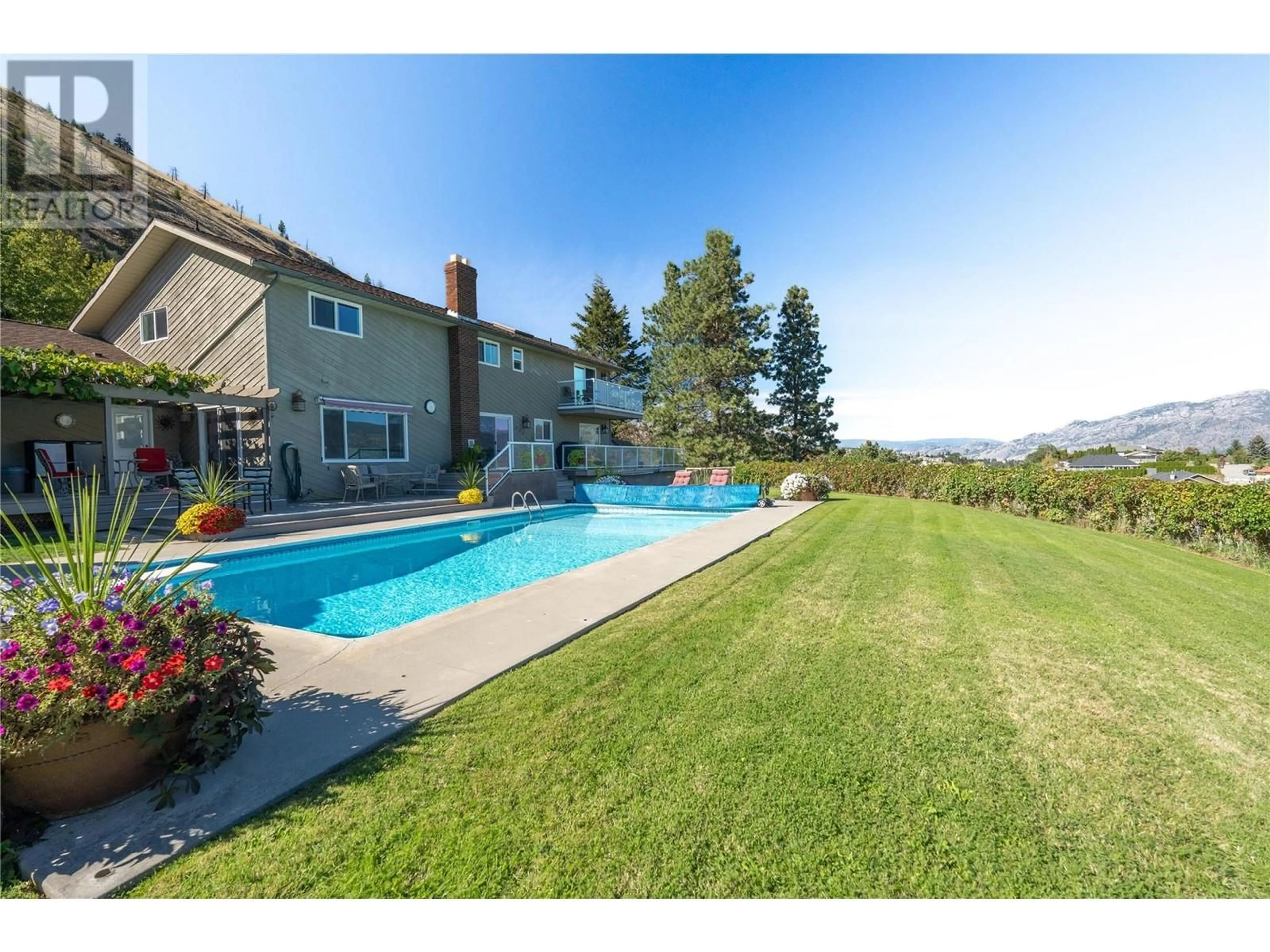 Indoor or outdoor pool for 10707 Giants Head Road, Summerland British Columbia V0H1Z7