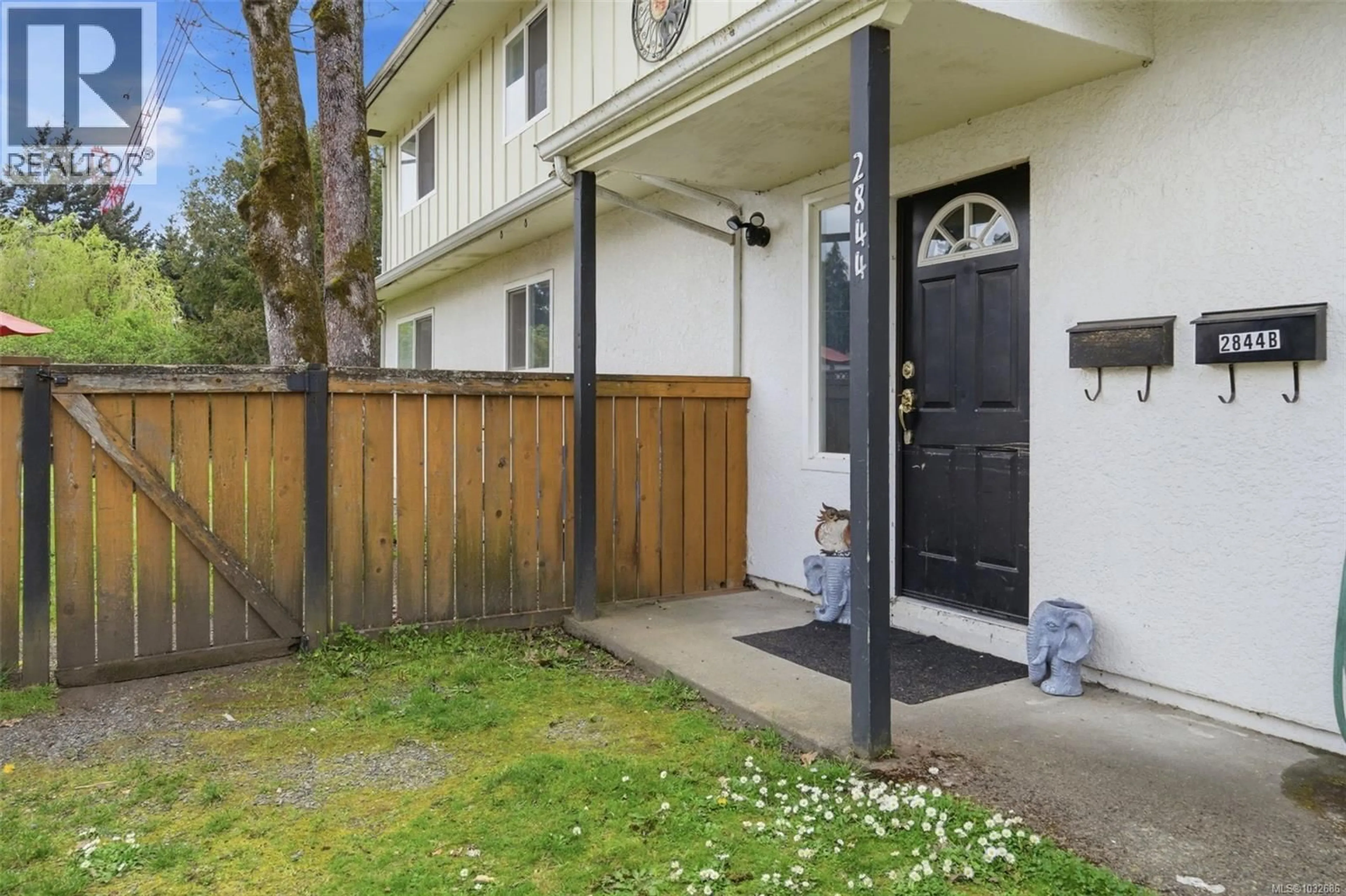 Unknown for 2844 RITA ROAD, Langford British Columbia V9B4A1