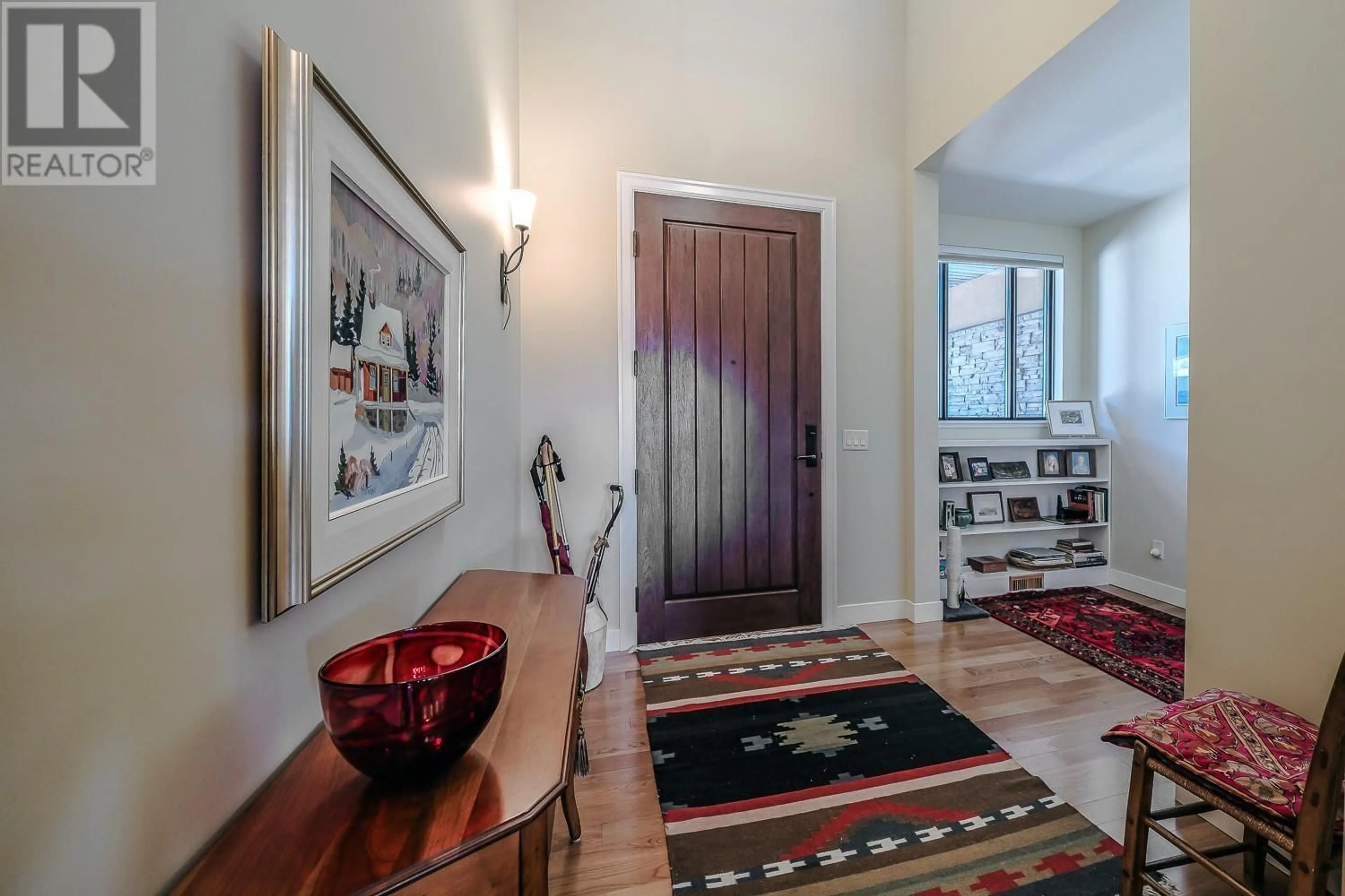 Indoor entryway, wood floors for 570 Sarsons Road Unit# 8 Lot# 40, Kelowna British Columbia V1W5H5