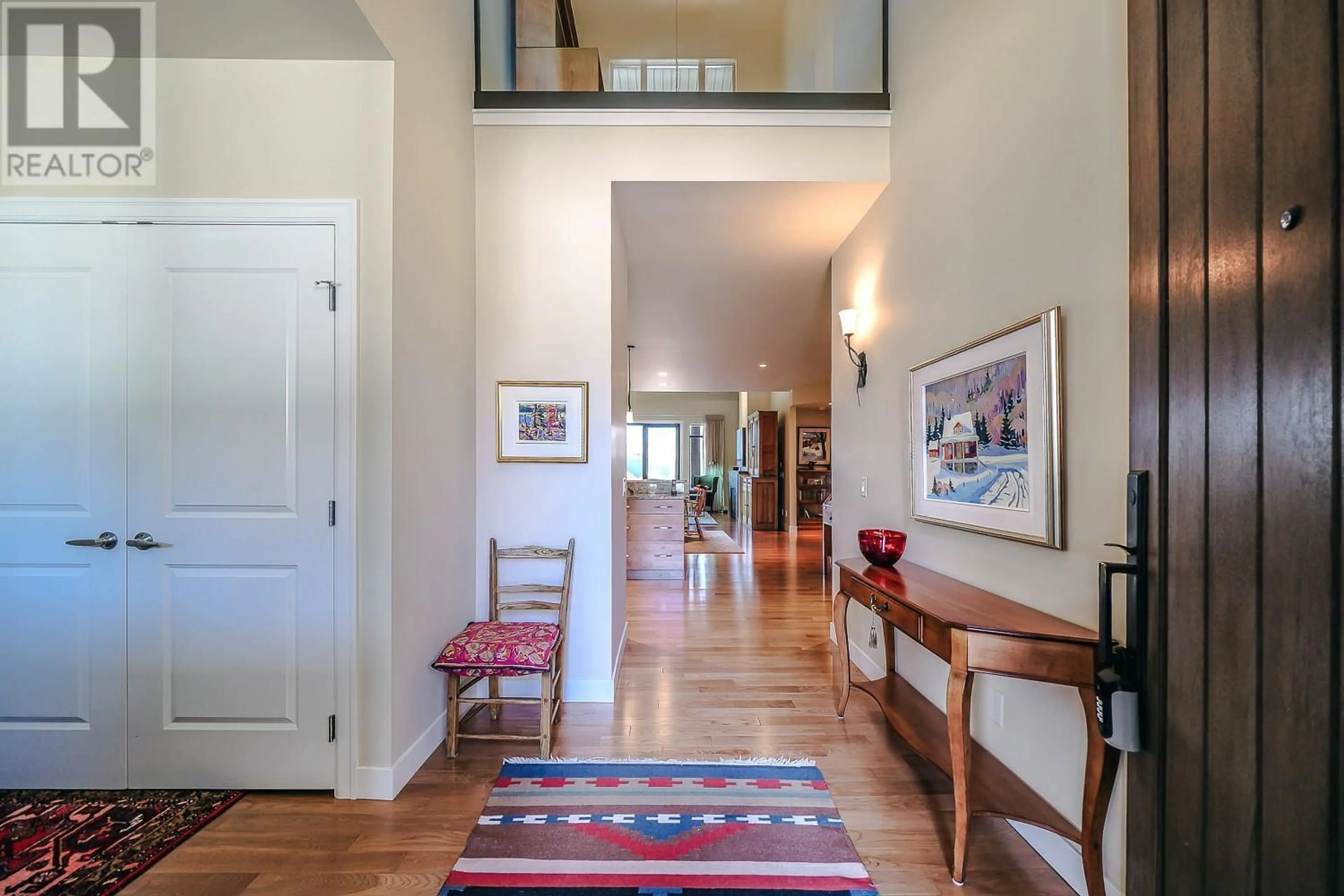 Indoor foyer, wood floors for 570 Sarsons Road Unit# 8 Lot# 40, Kelowna British Columbia V1W5H5