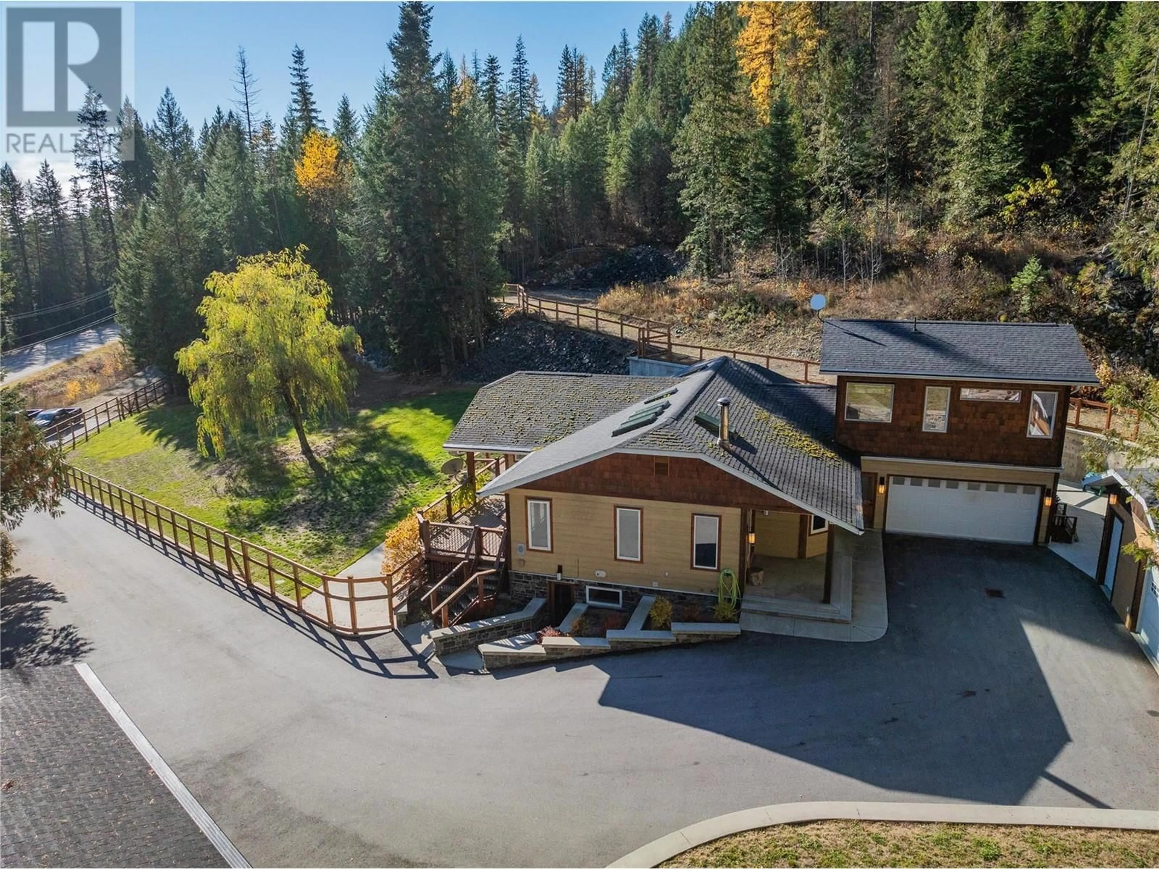 Frontside or backside of a home, cottage for 635 Highway 22 Highway Lot# A, Rossland British Columbia V0G1Y0