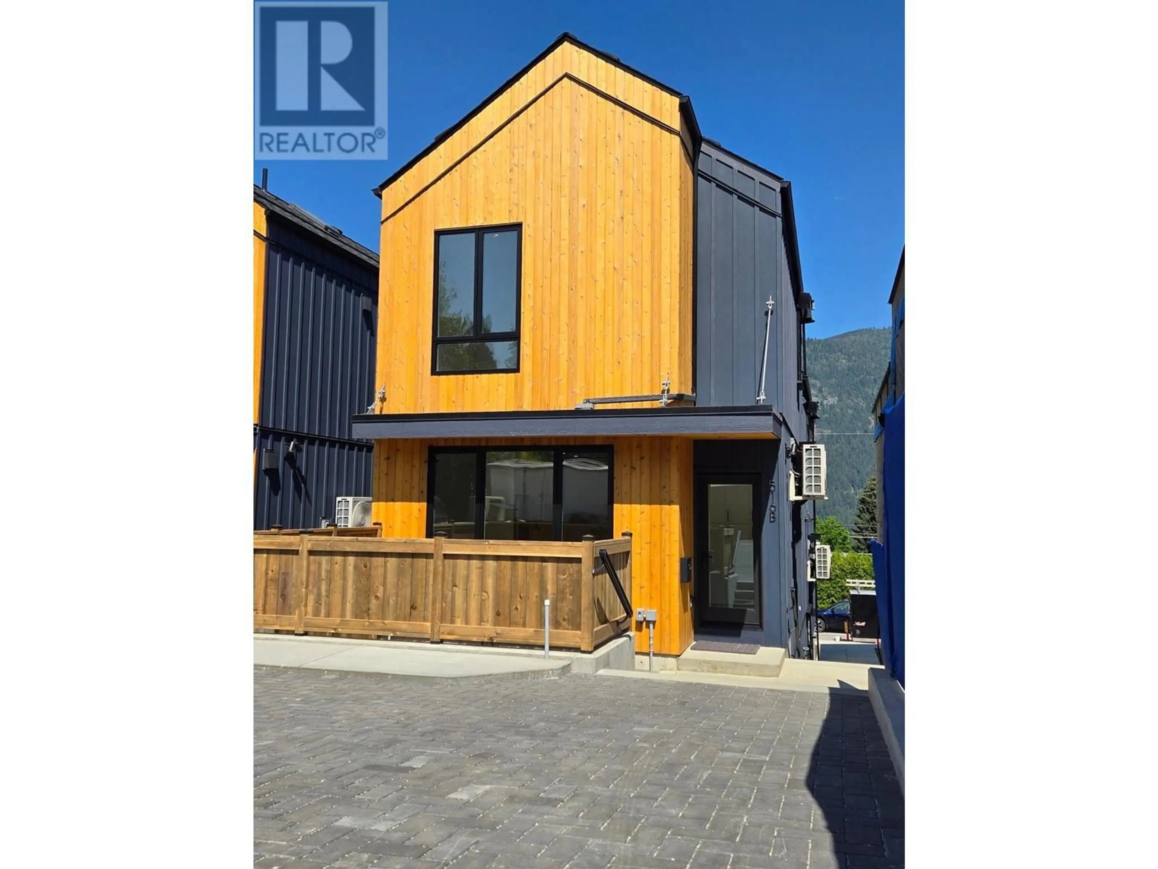 A pic from exterior of the house or condo, the street view for 516 Robson Street Unit# B, Nelson British Columbia V1L5A7