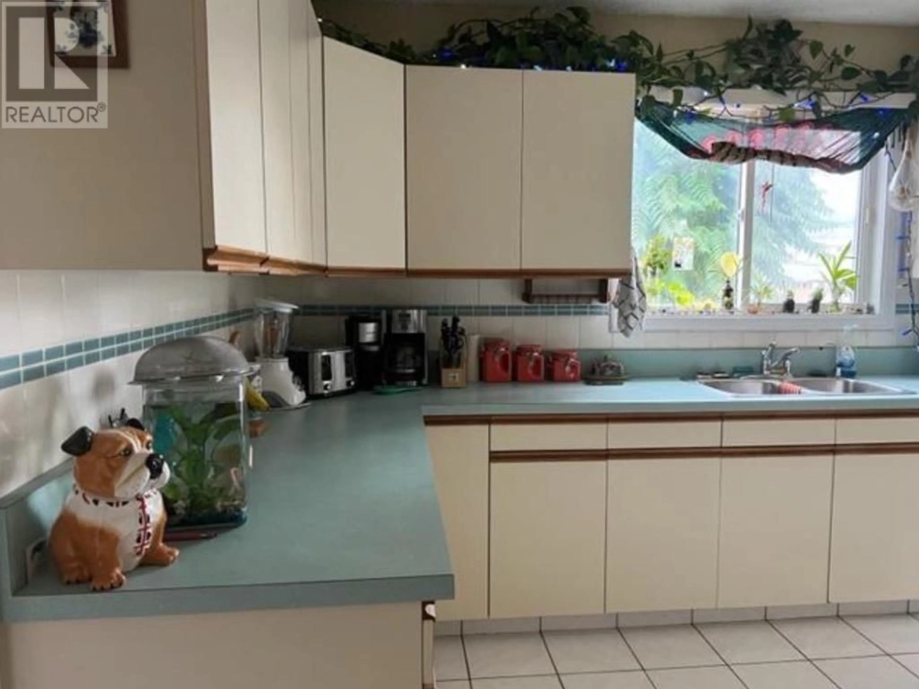Standard kitchen, ceramic/tile floor for 8503 72ND AVENUE, Osoyoos British Columbia V0H1V2