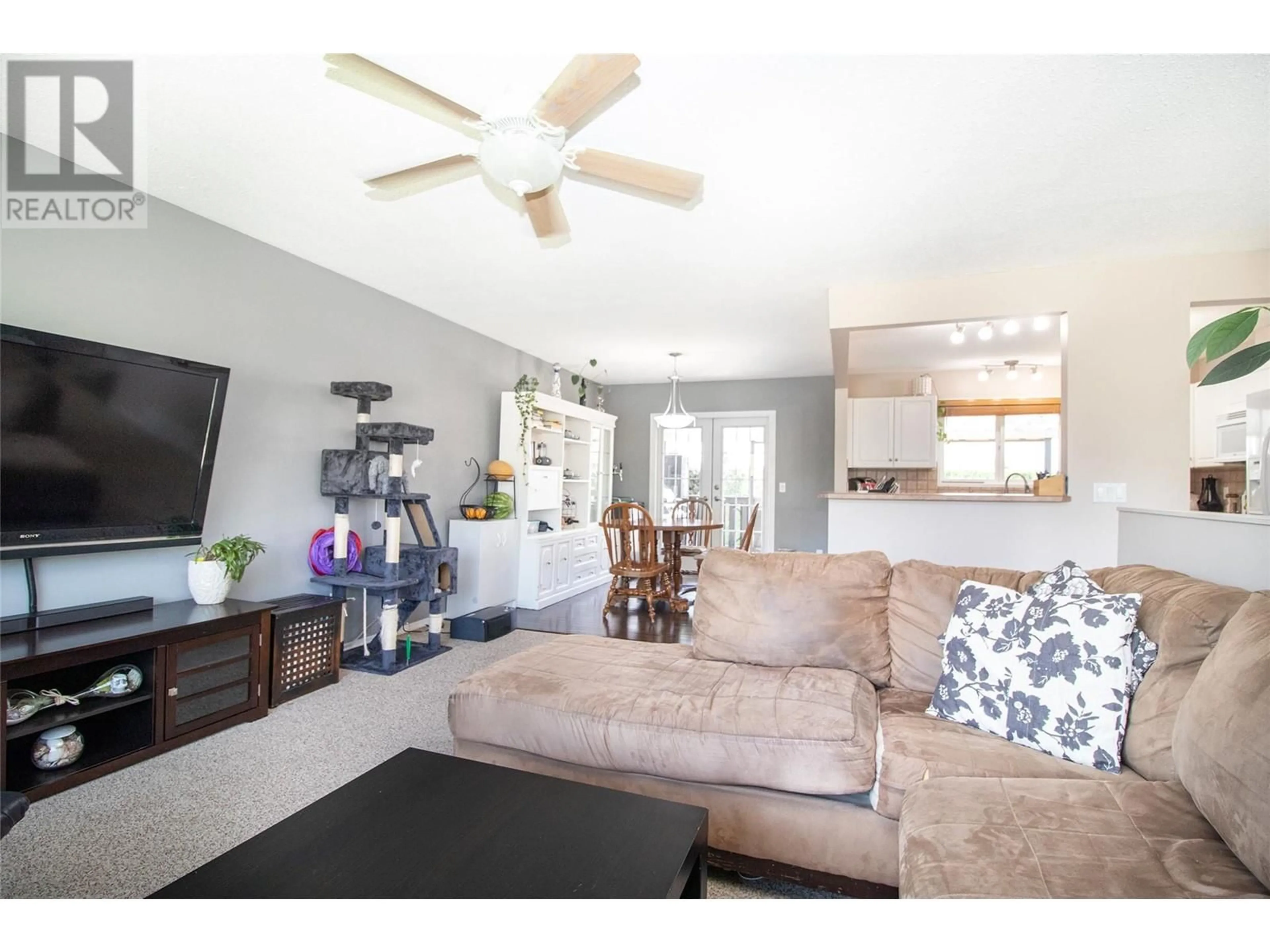 Living room, wood floors for 1310 Mary Court, Kelowna British Columbia V1X5V3