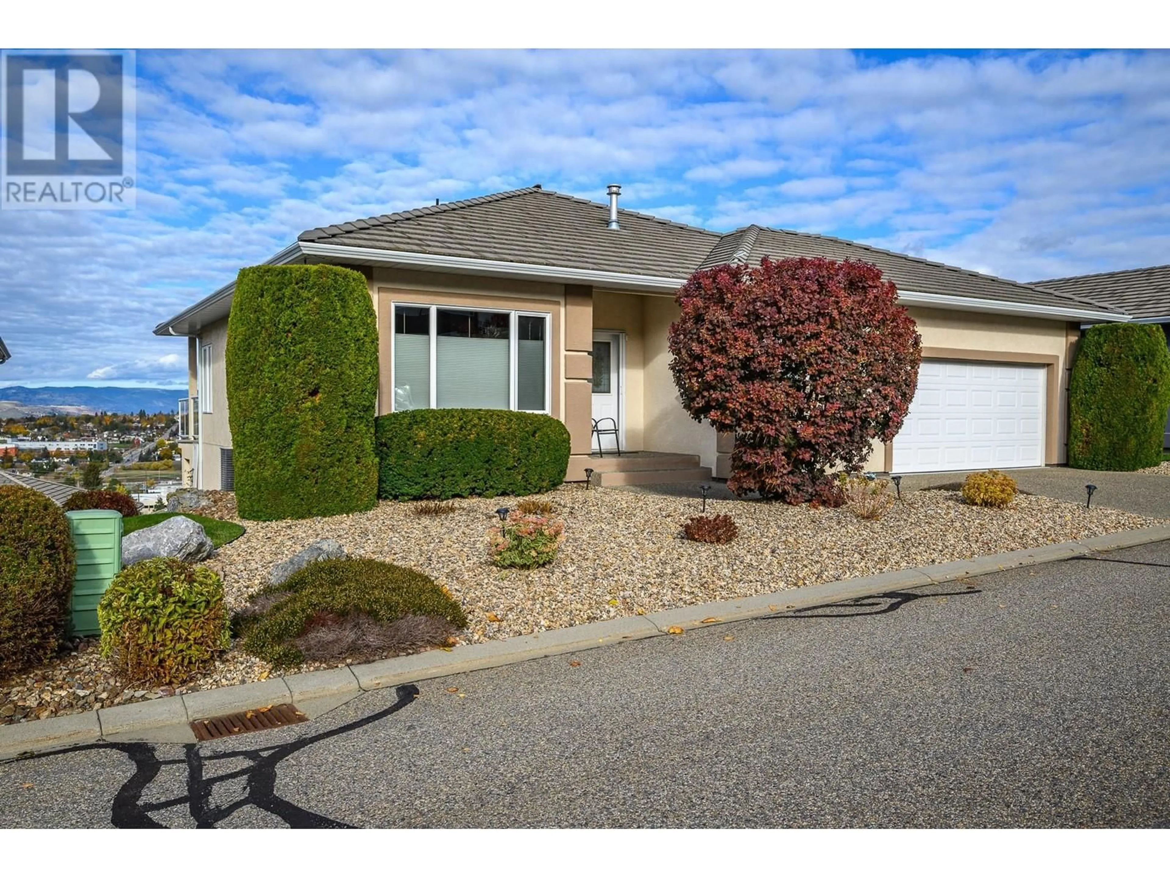 Frontside or backside of a home, the street view for 124 Sarsons Road Unit# 85, Vernon British Columbia V1B2T9