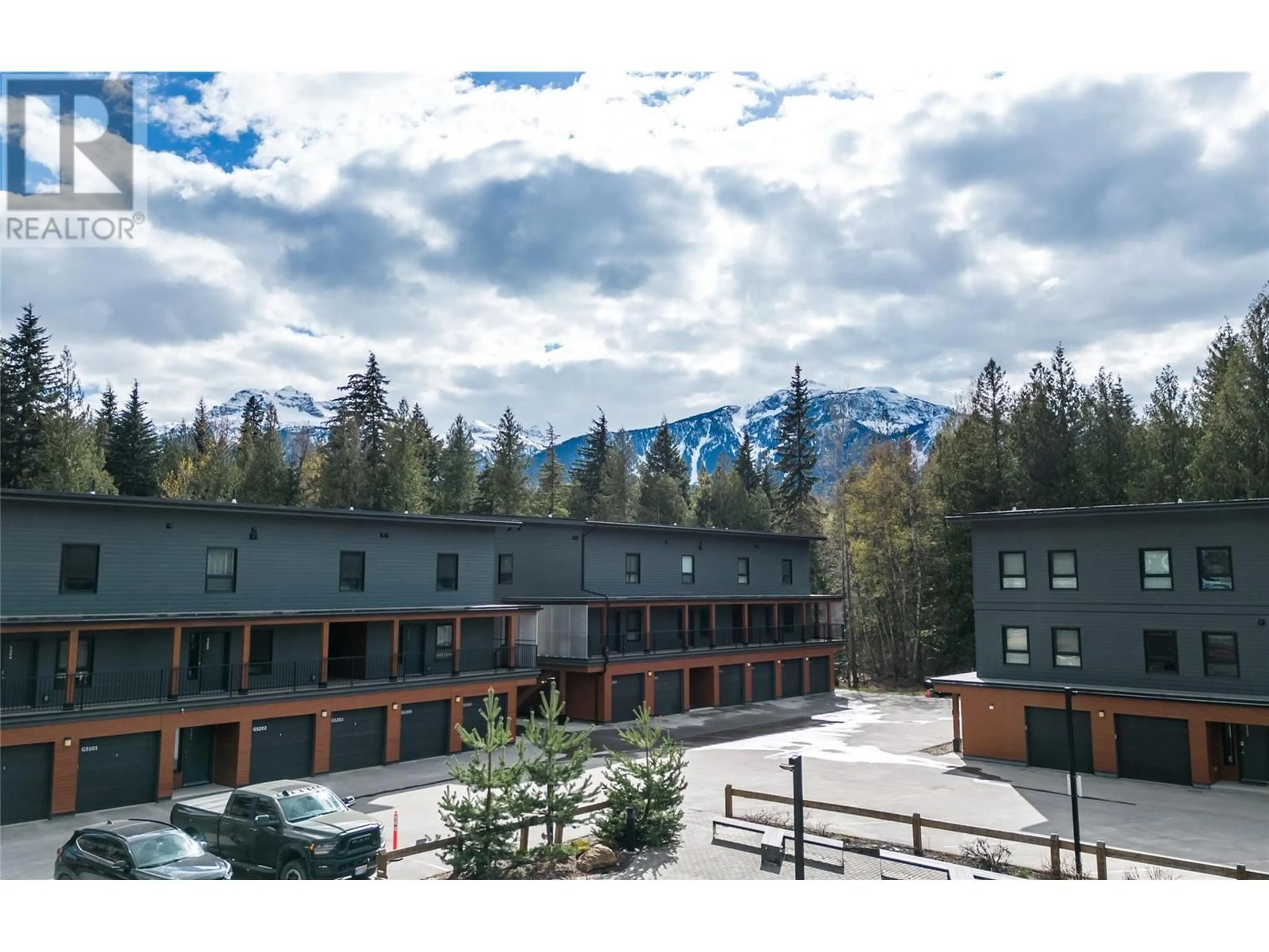 A pic from outside/outdoor area/front of a property/back of a property/a pic from drone, mountain view for 7203 - 1901 NELS NELSON CRESCENT, Revelstoke British Columbia V0E2S3