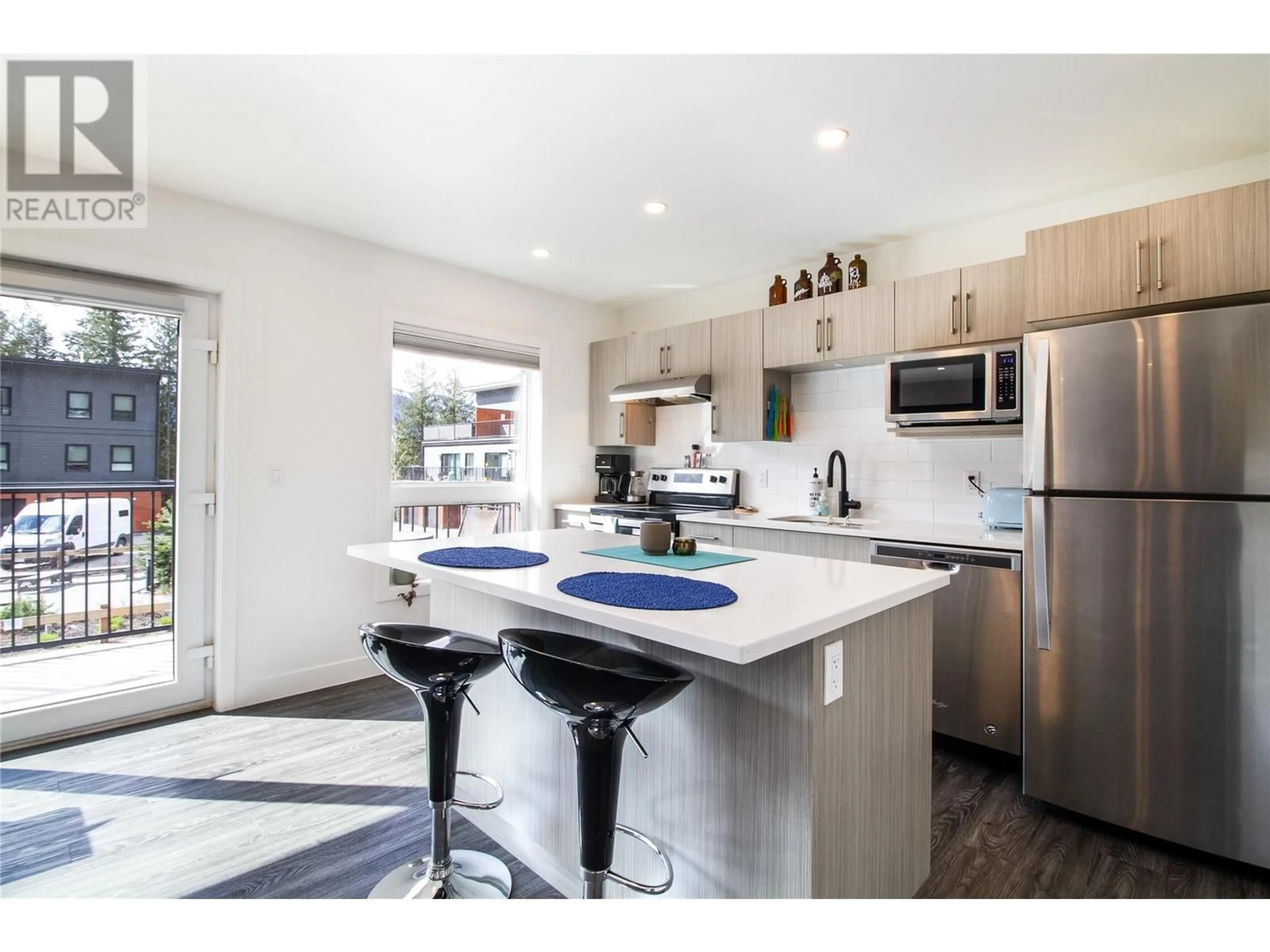 Open concept kitchen, unknown for 7203 - 1901 NELS NELSON CRESCENT, Revelstoke British Columbia V0E2S3