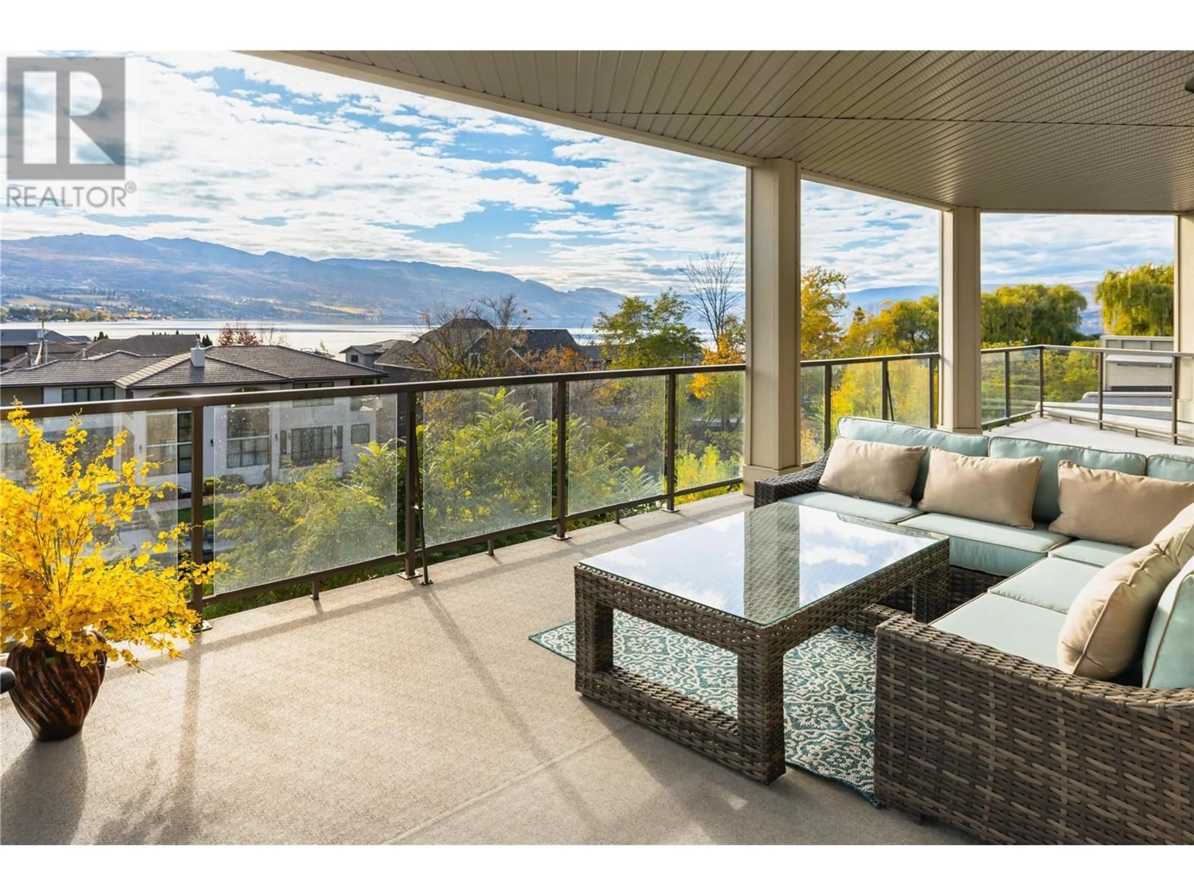 Patio for 3865 Truswell Road Unit# 412, Kelowna British Columbia V1W3K9