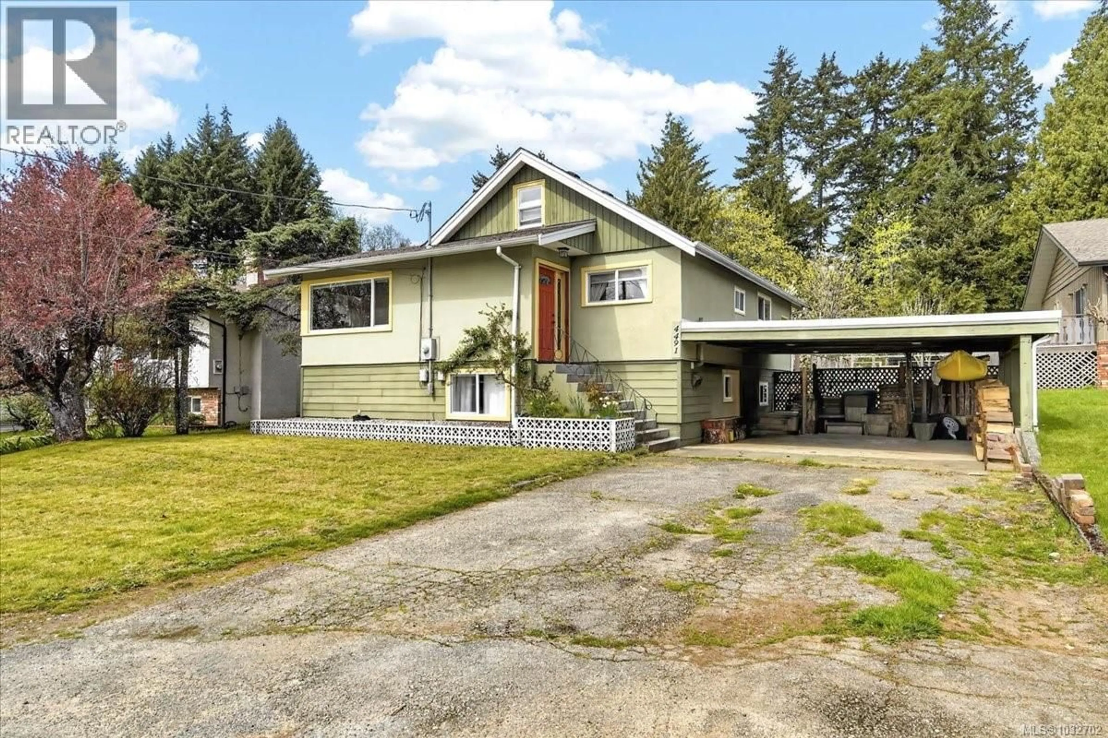 Home with vinyl exterior material, street for 4491 ALWYN STREET, Port Alberni British Columbia V9Y5V2