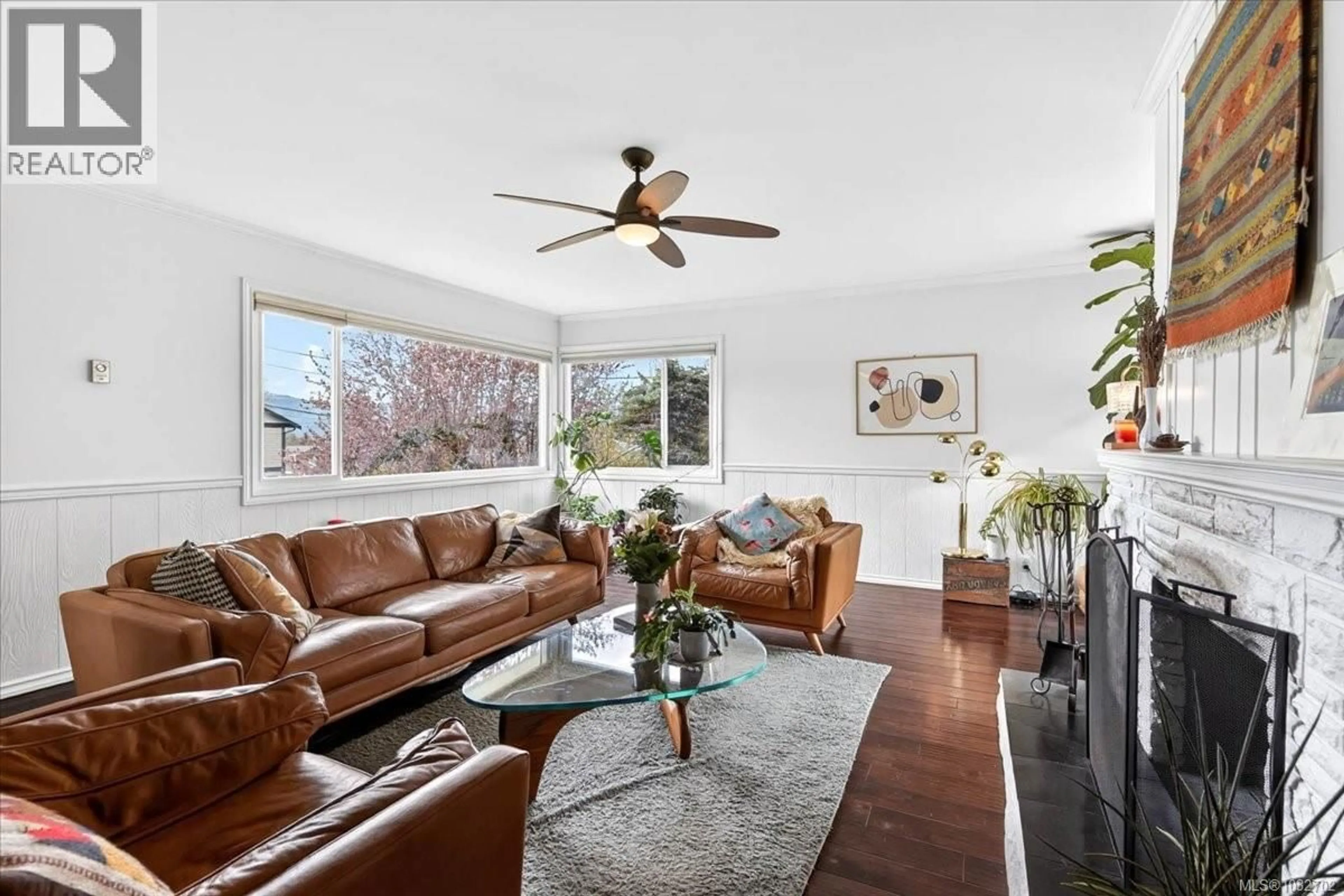 Living room with furniture, unknown for 4491 ALWYN STREET, Port Alberni British Columbia V9Y5V2