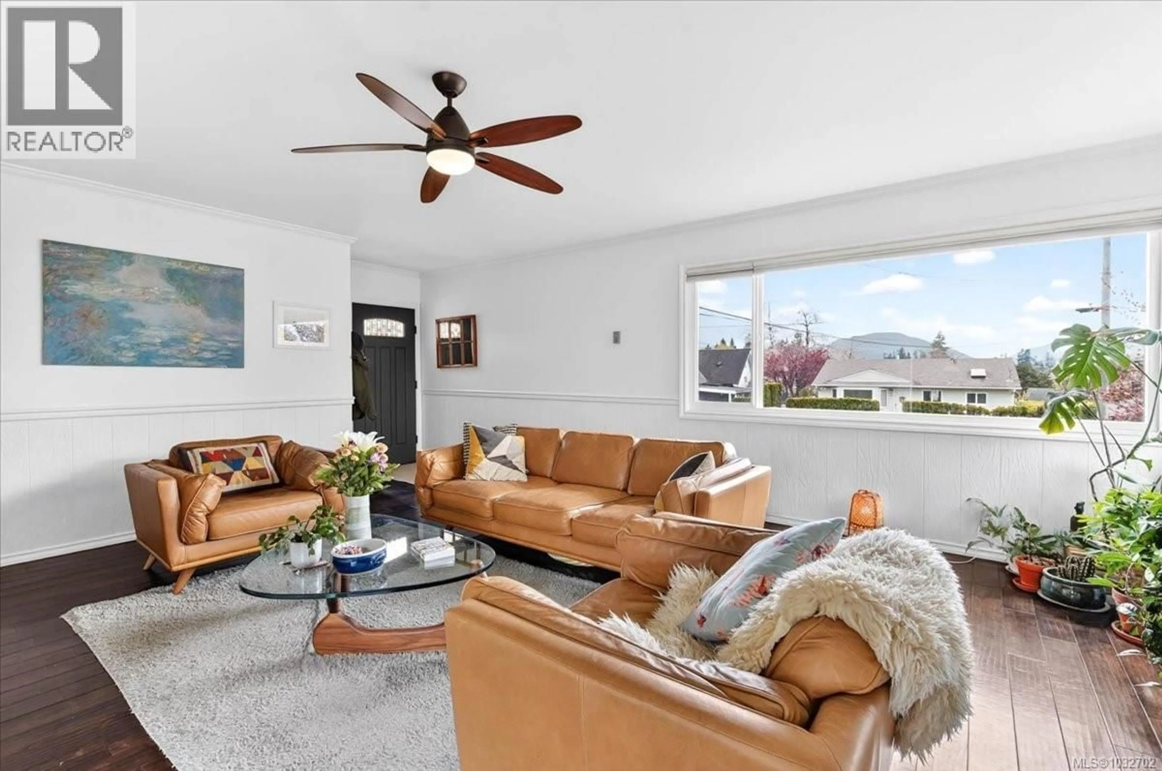 Living room with furniture, unknown for 4491 ALWYN STREET, Port Alberni British Columbia V9Y5V2