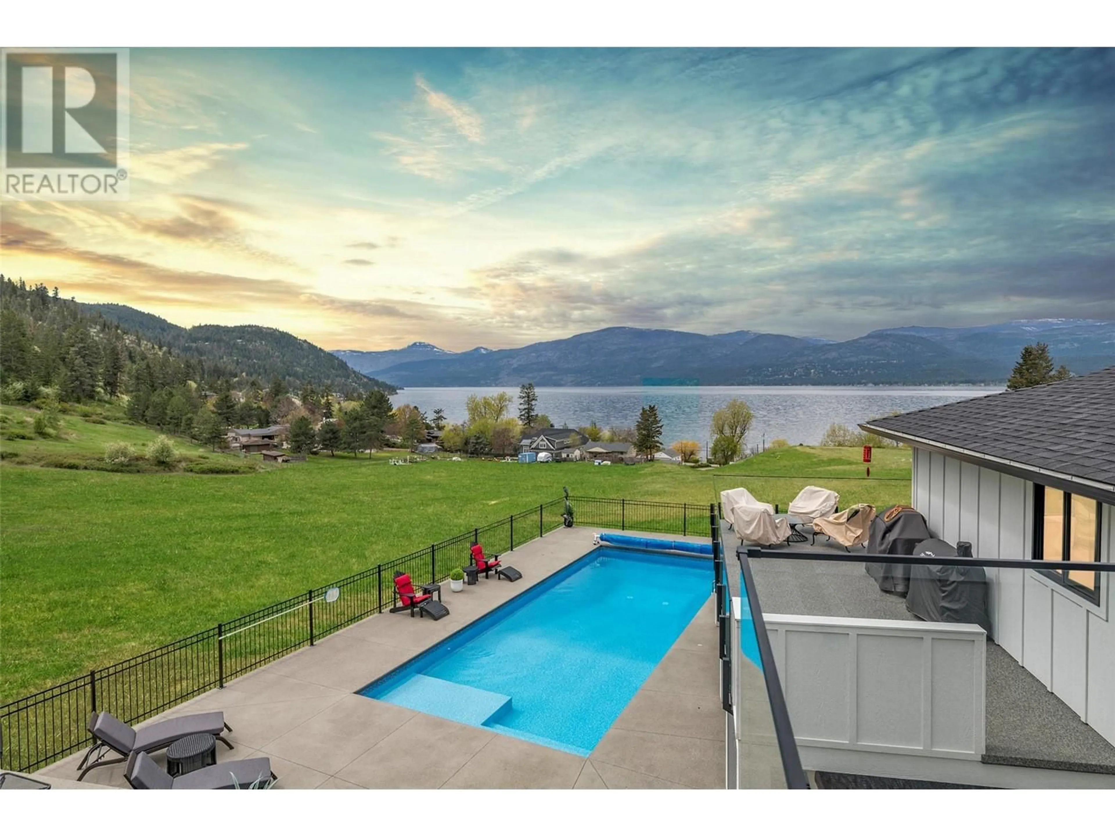 Pool for 8590 HARBOUR HEIGHTS ROAD, Vernon British Columbia V1H1J8