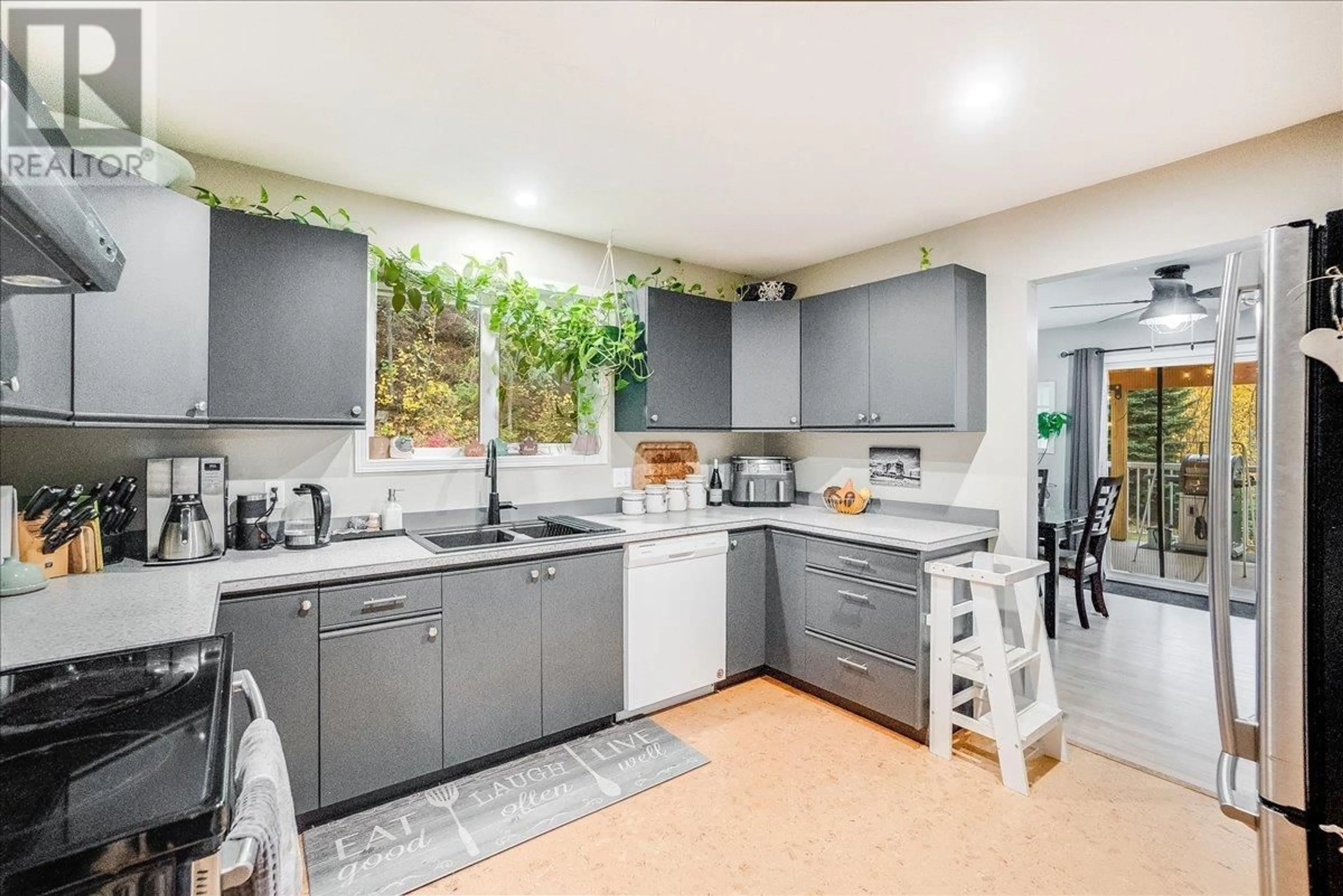 Kitchen, ceramic floors, cottage for 4131 SHASHEEN ROAD Road, Nelson British Columbia V1L6X1