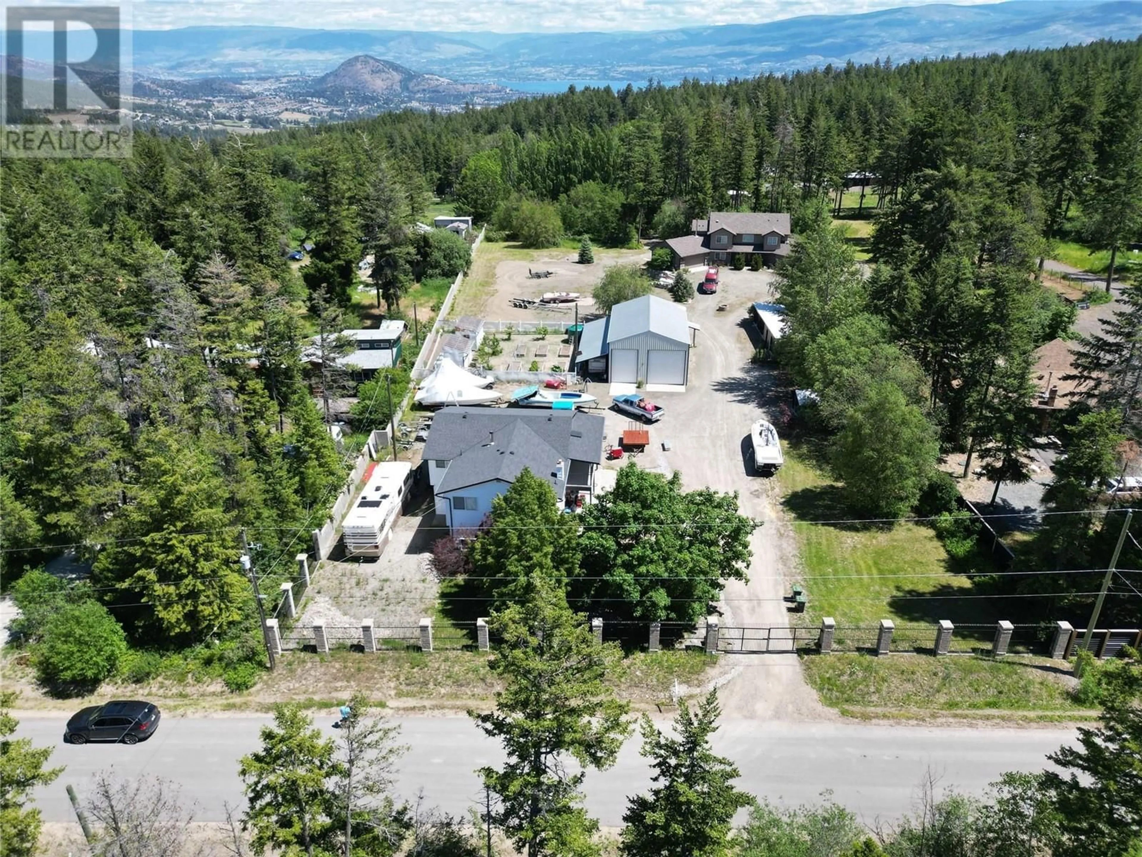 Frontside or backside of a home, the street view for 3425 Preston Road, West Kelowna British Columbia V4T1V9