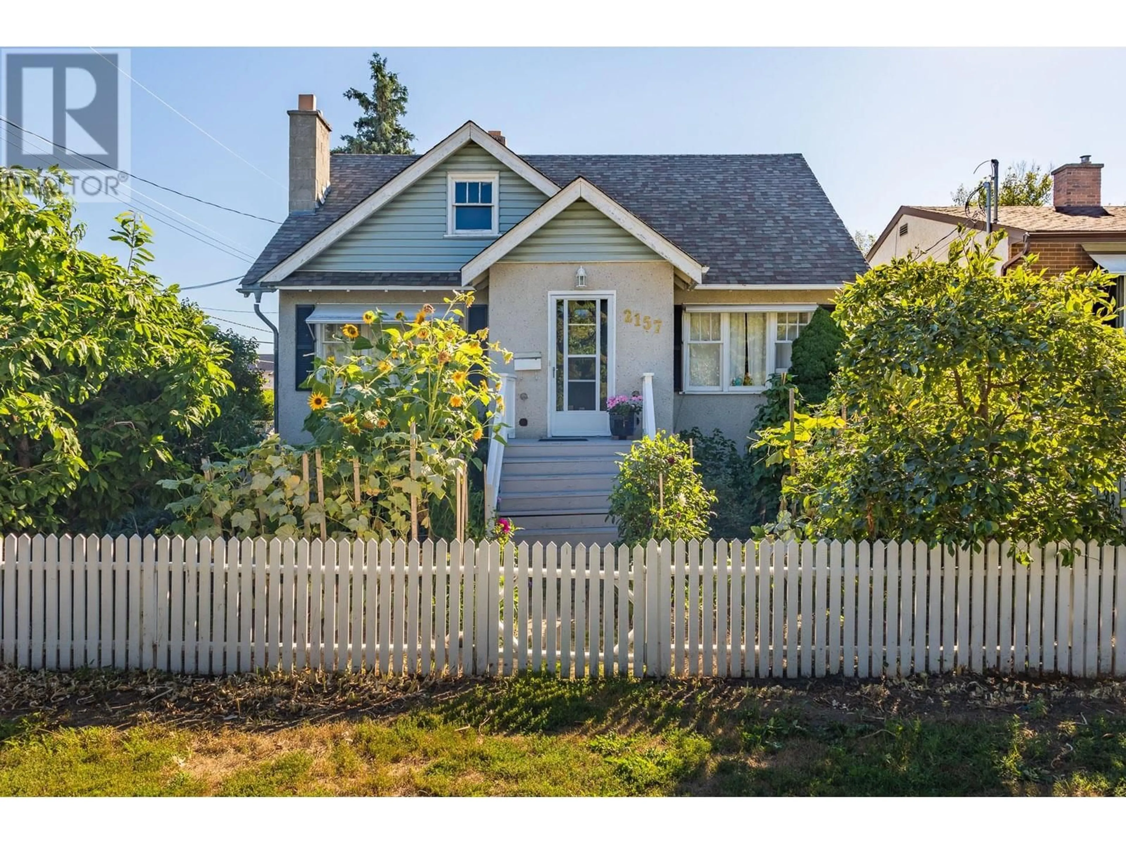 Frontside or backside of a home, cottage for 2157 Woodlawn Street, Kelowna British Columbia V1Y2T1