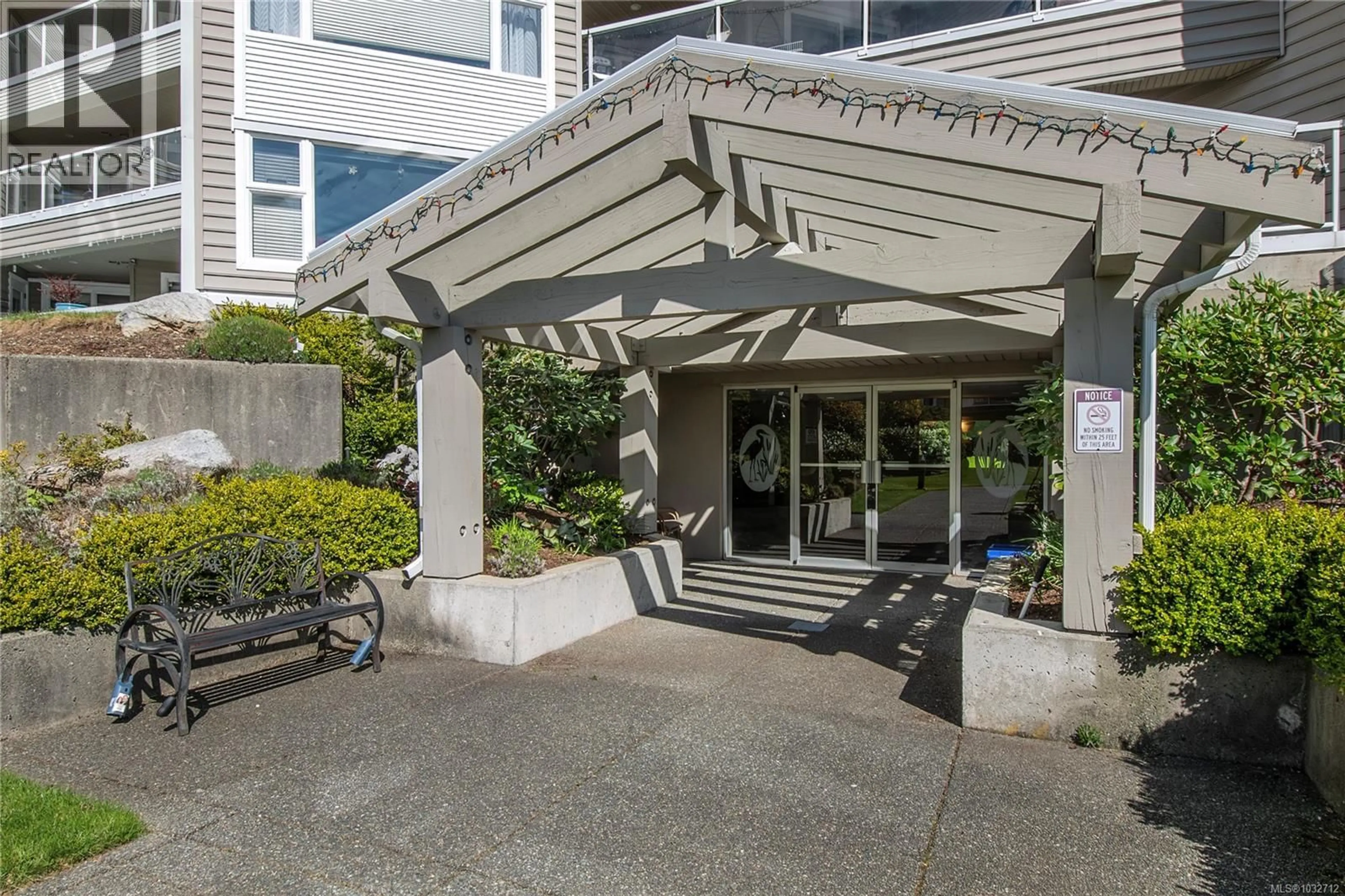 Unknown for 218 - 350 ISLAND HIGHWAY SOUTH, Campbell River British Columbia V9W1A5