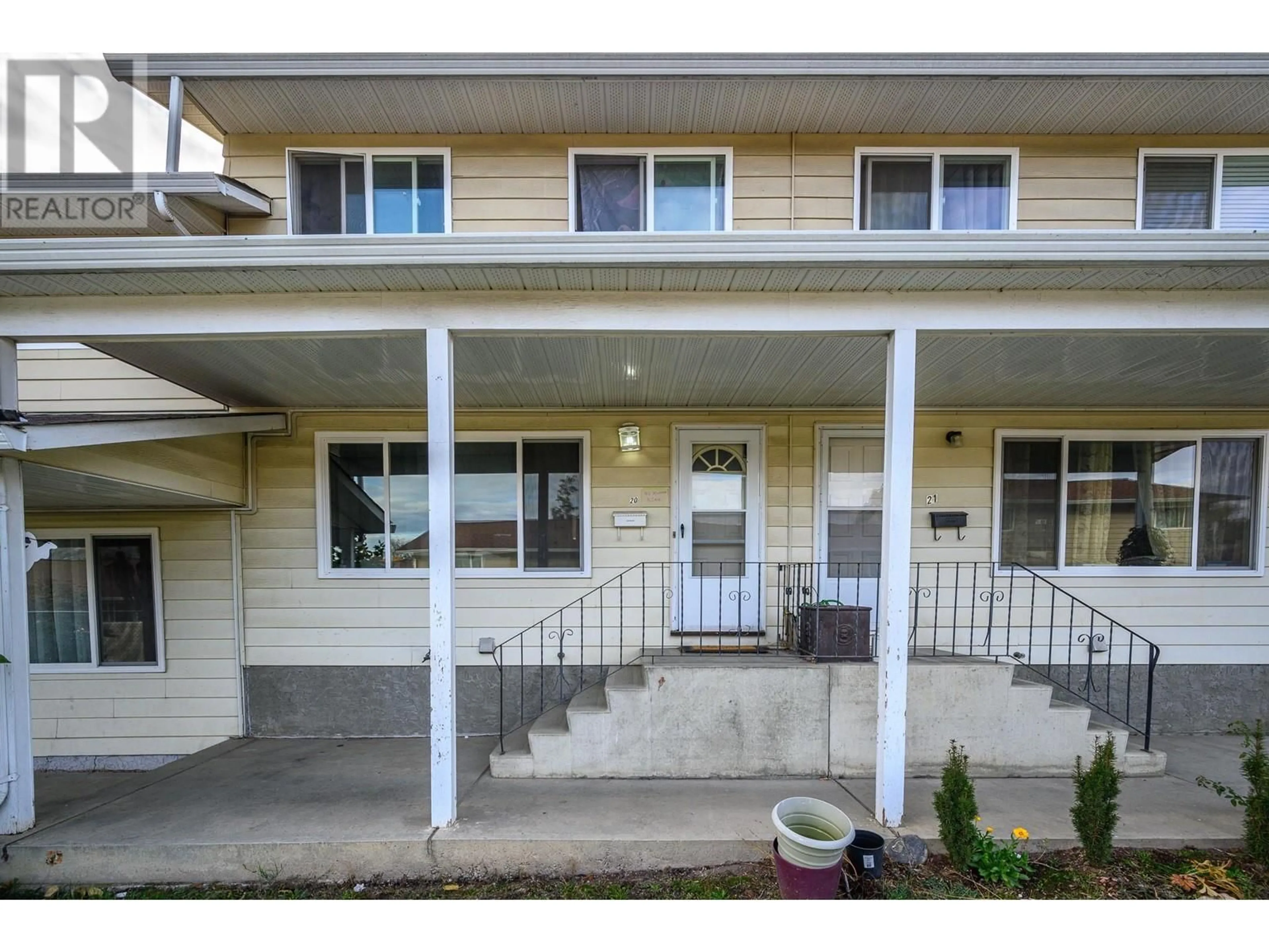 A pic from exterior of the house or condo for 3807 32 Avenue Unit# 20, Vernon British Columbia V1T2N2