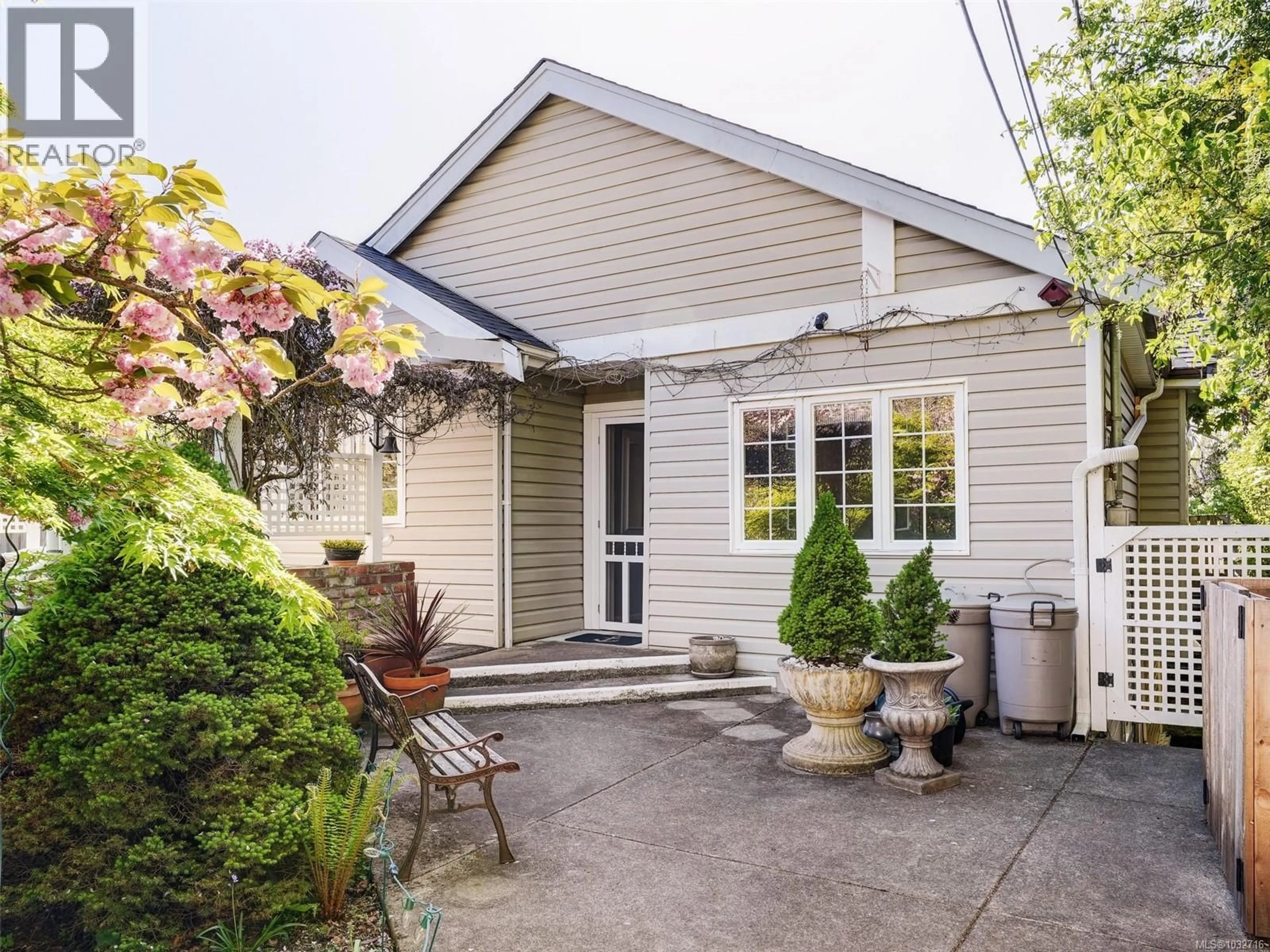 Unknown for 464 NELSON STREET, Esquimalt British Columbia V9A6P4