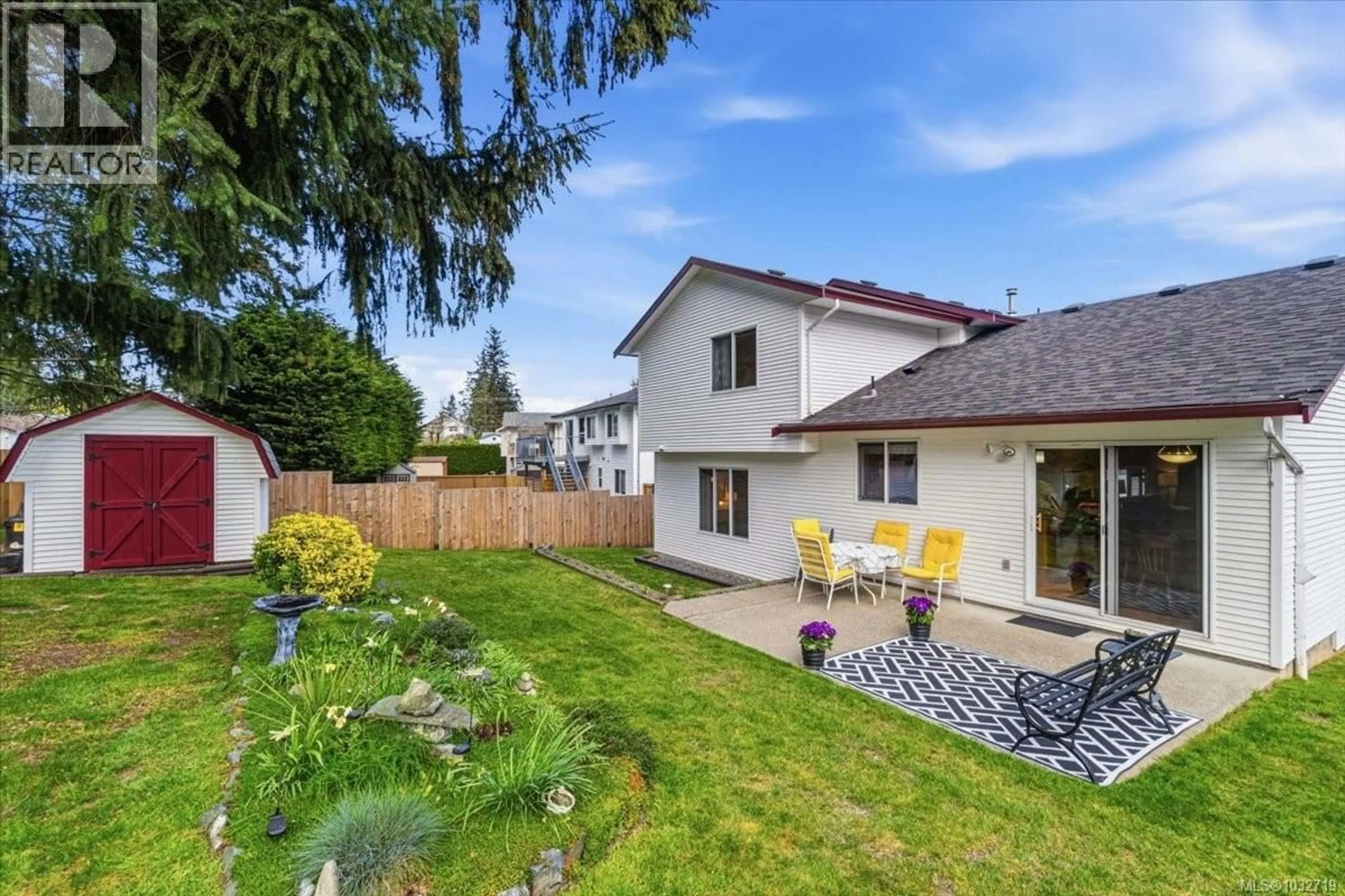 Patio, street for 2150 SUN VALLEY DRIVE, Nanaimo British Columbia V9T6K6