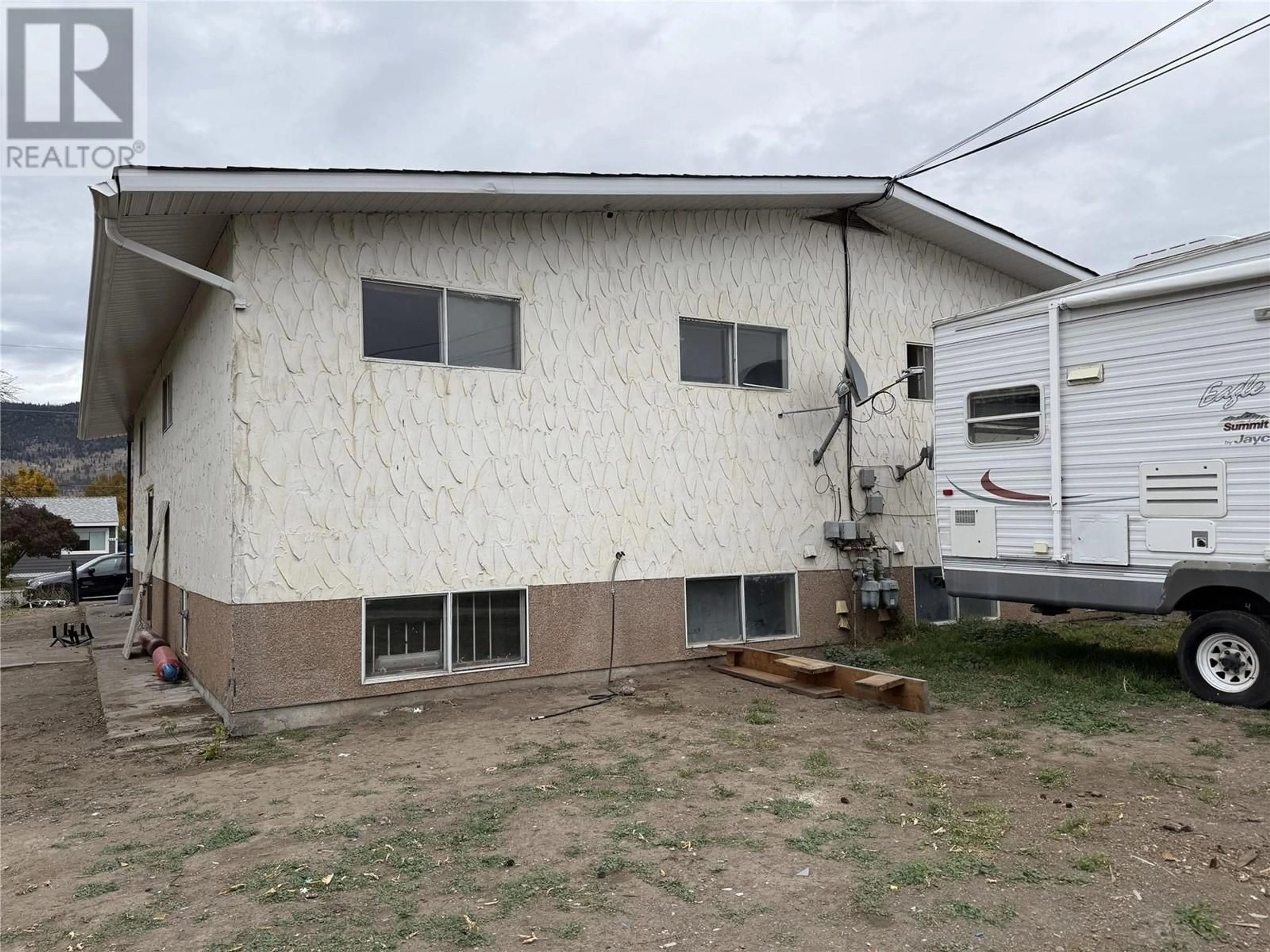 Unknown for 2464 JACKSON AVENUE, Merritt British Columbia V1K1B8
