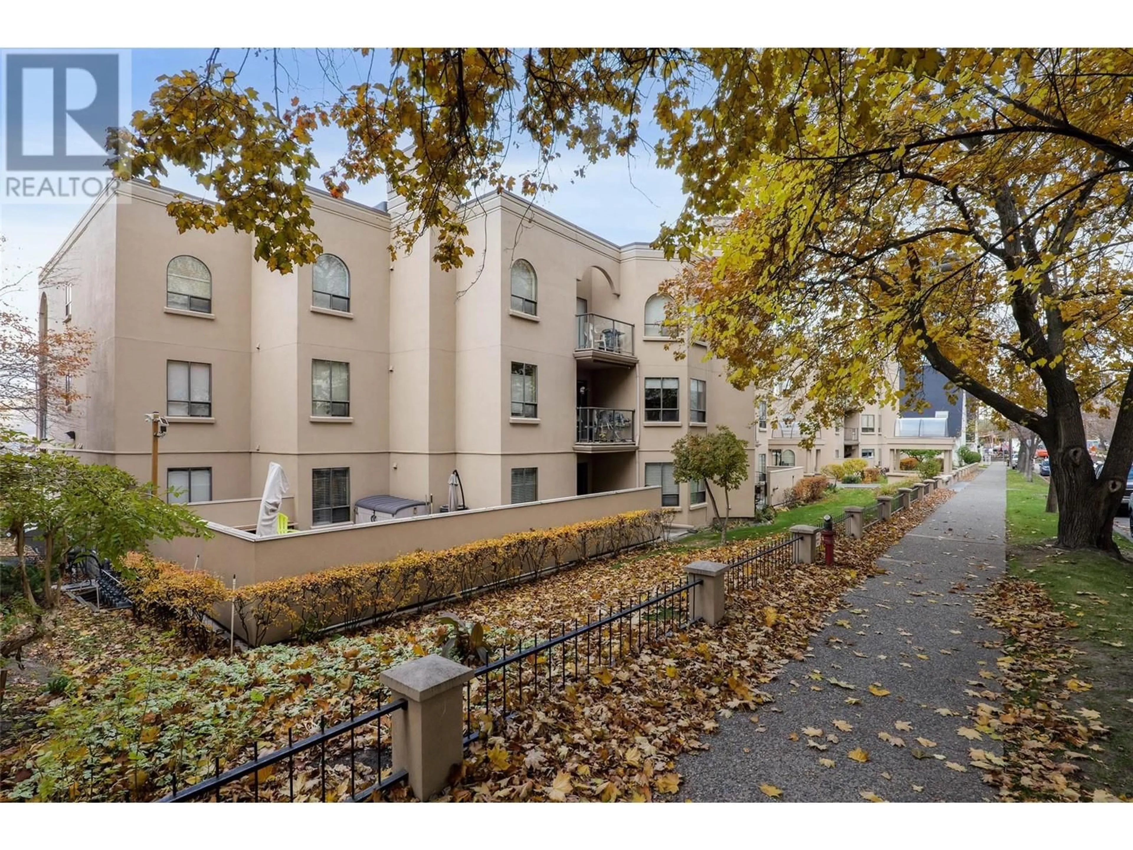 A pic from exterior of the house or condo, the street view for 338 NICOLA Street Unit# 305, Kamloops British Columbia V2C2P5