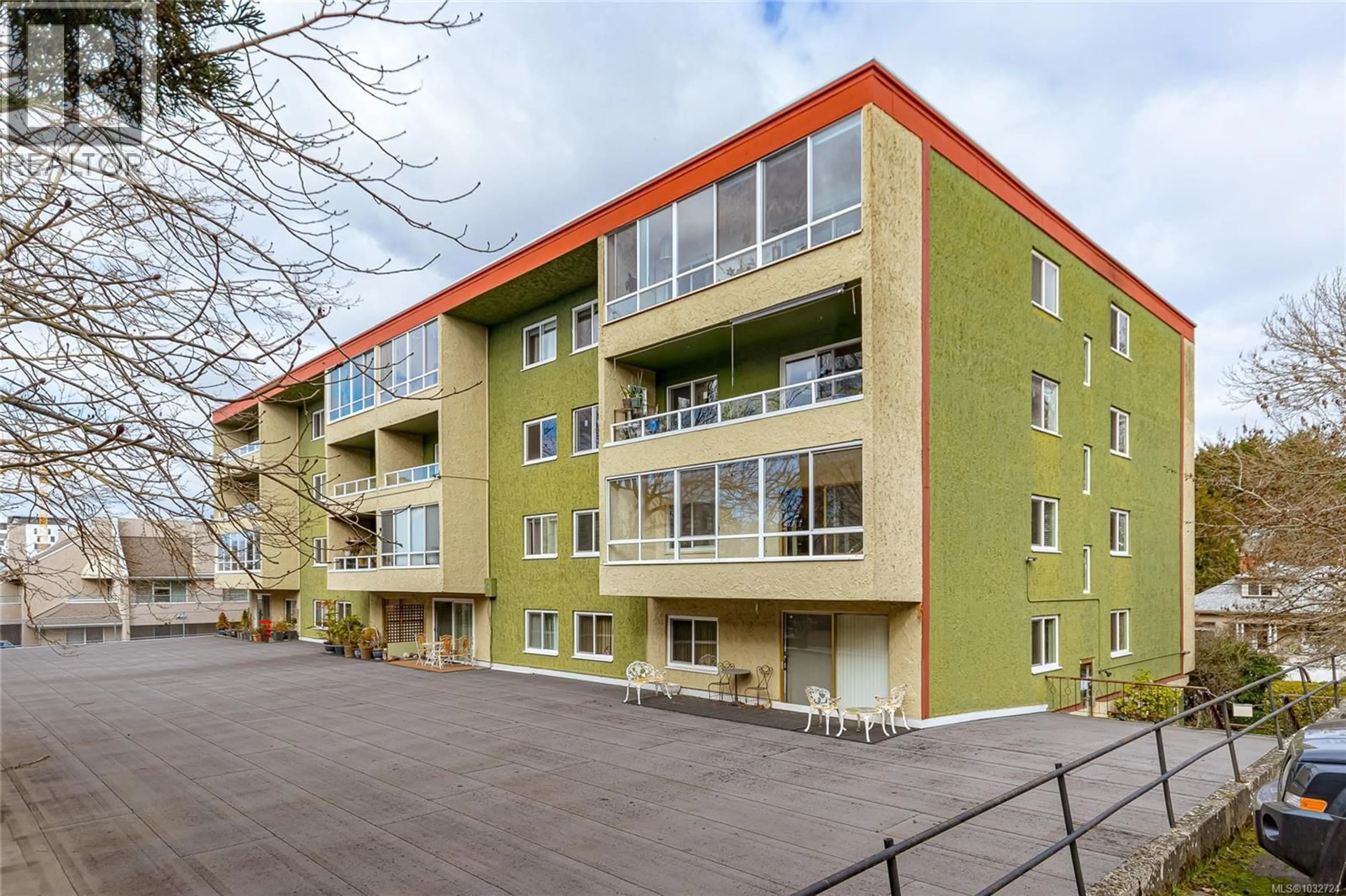 Unknown for 308 - 1235 JOHNSON STREET, Victoria British Columbia V8V3N9