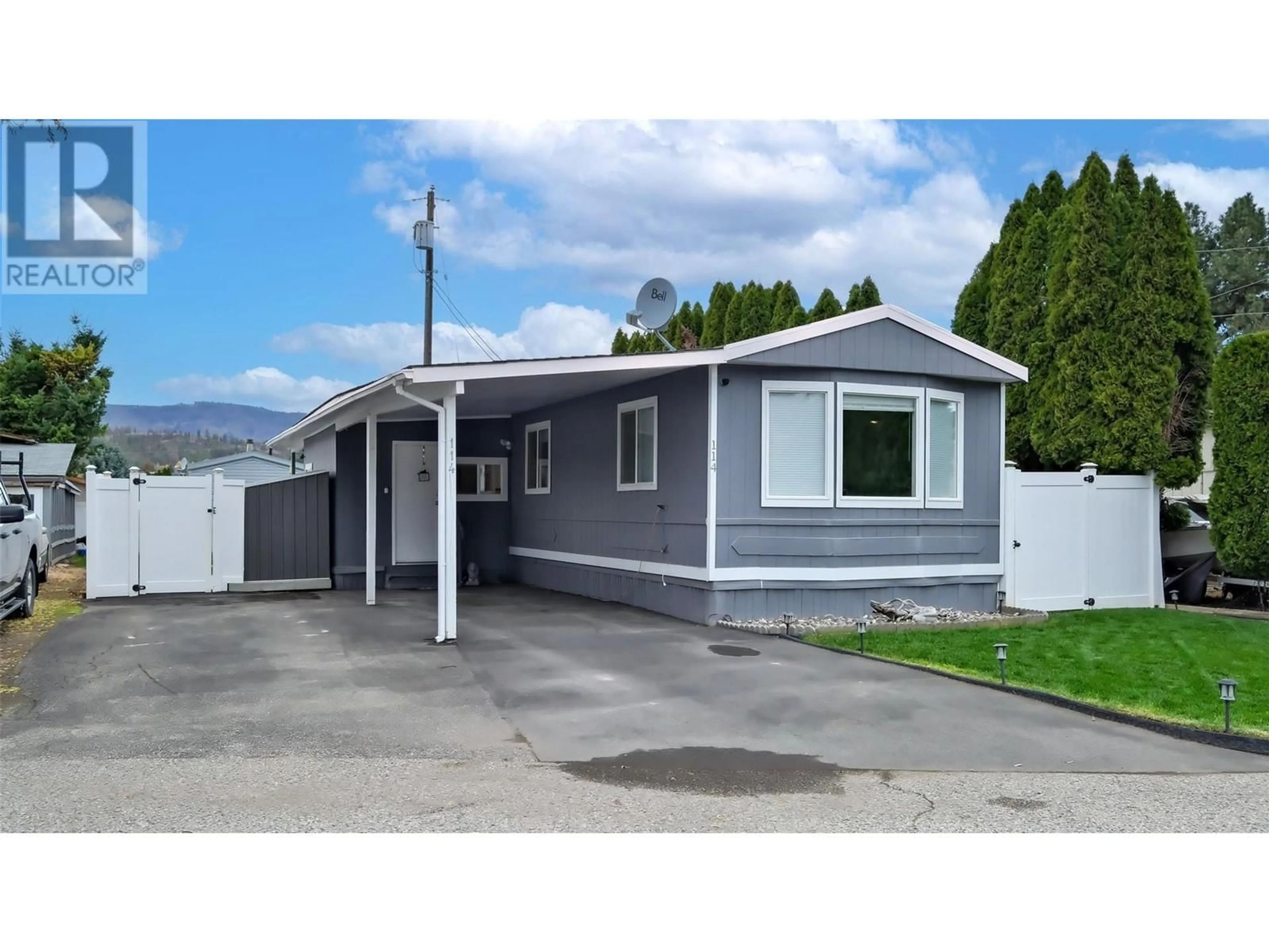 Home with vinyl exterior material for 9020 Jim Bailey Road Unit# 114, Kelowna British Columbia V4V1E5