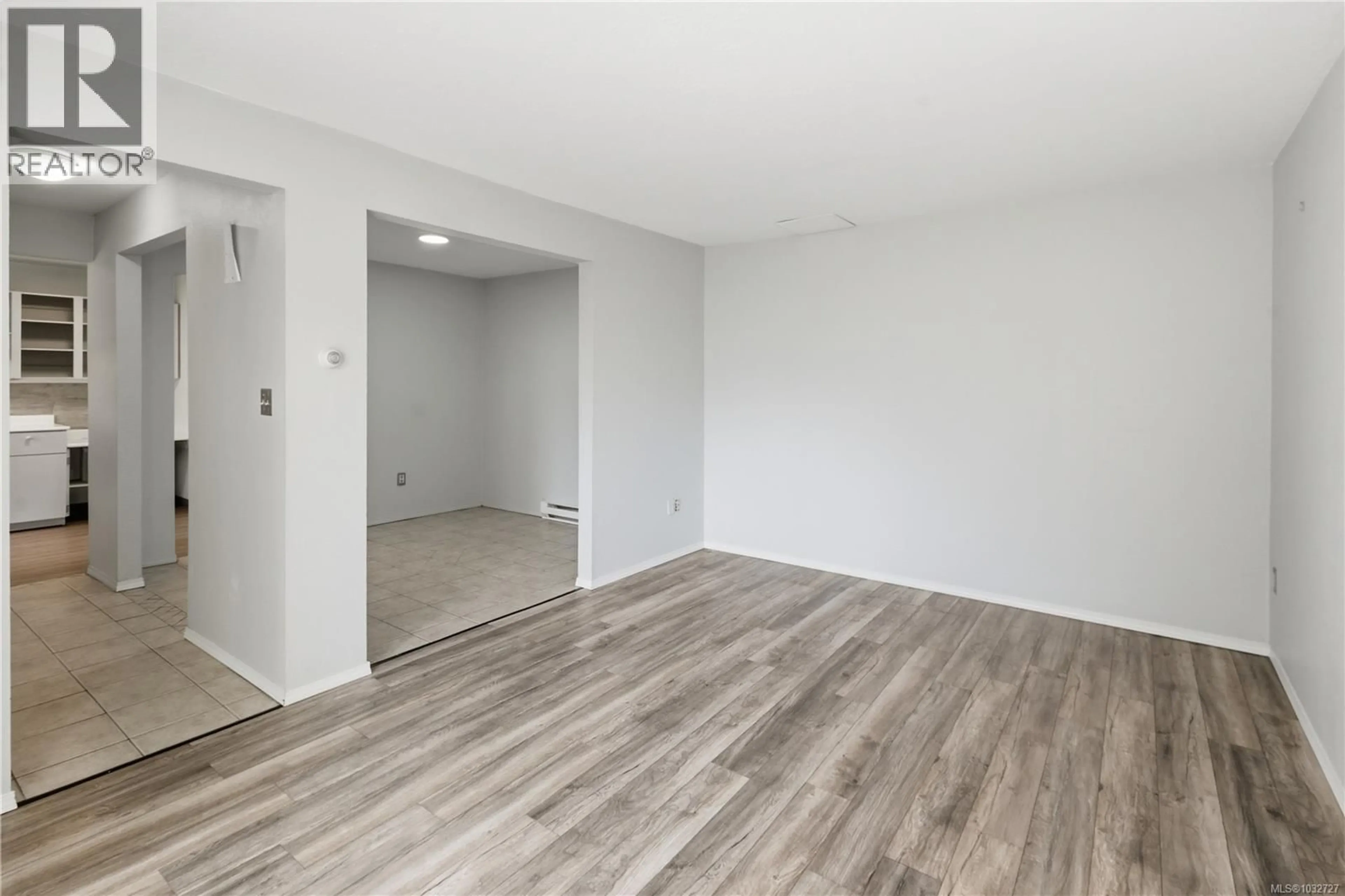 A pic of a room for 30 - 1506 ADMIRALS ROAD, View Royal British Columbia V9A7B1