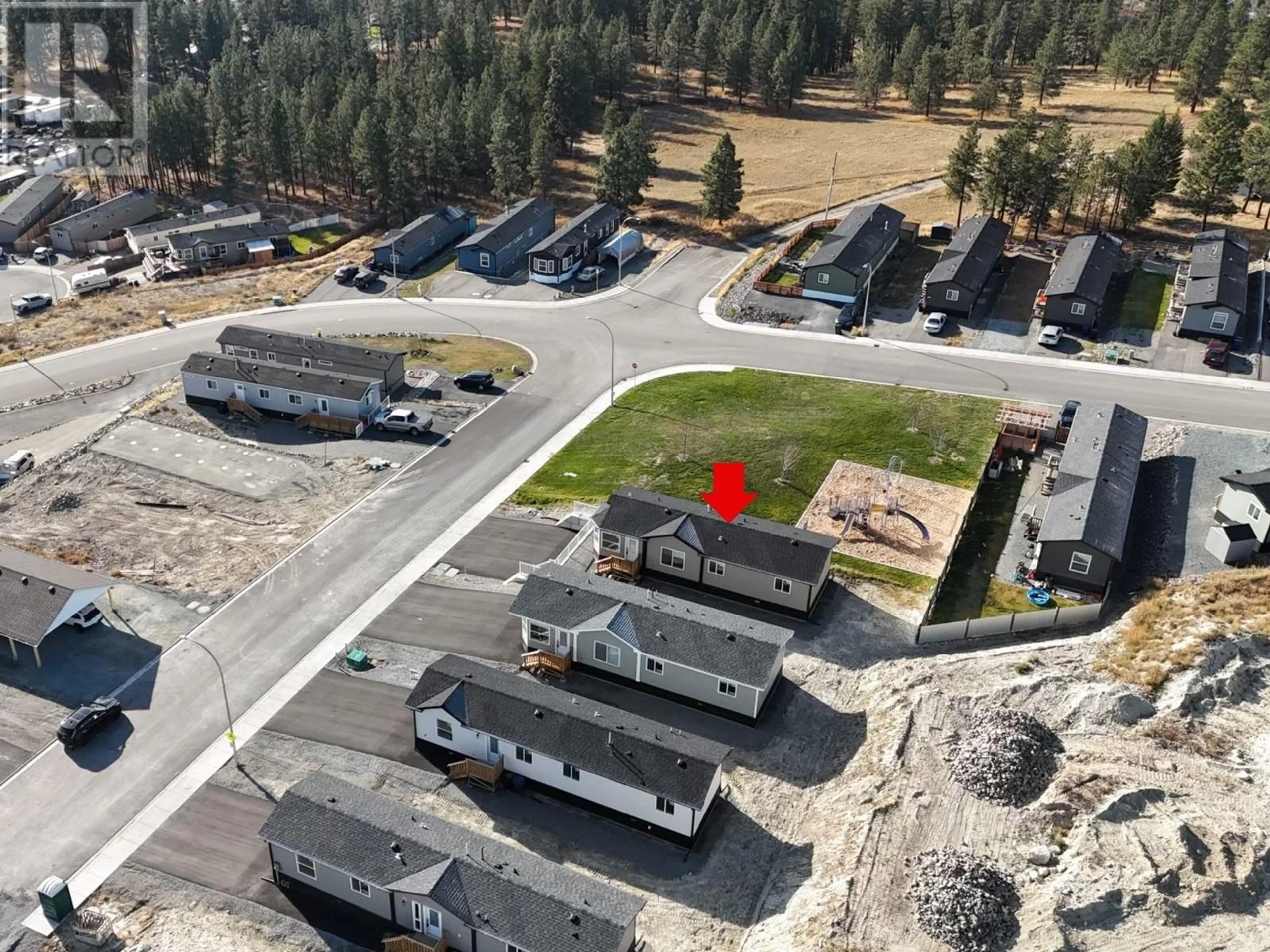 A pic from outside/outdoor area/front of a property/back of a property/a pic from drone, mountain view for 529 STEEPLEVIEW AVENUE NORTHWEST, Cranbrook British Columbia V1C5L3