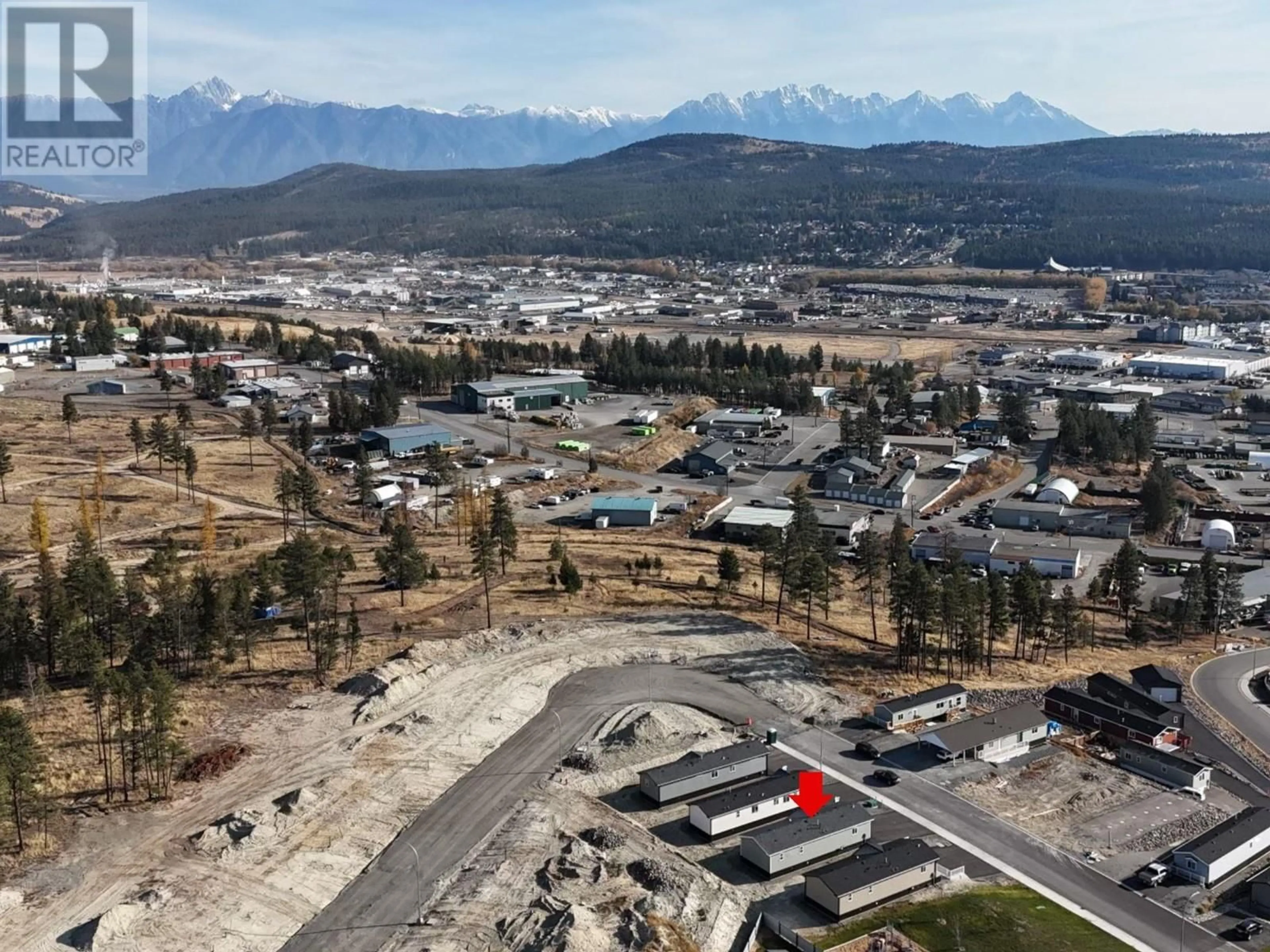 A pic from outside/outdoor area/front of a property/back of a property/a pic from drone, mountain view for 533 STEEPLEVIEW AVENUE NORTHWEST, Cranbrook British Columbia V1C5L3