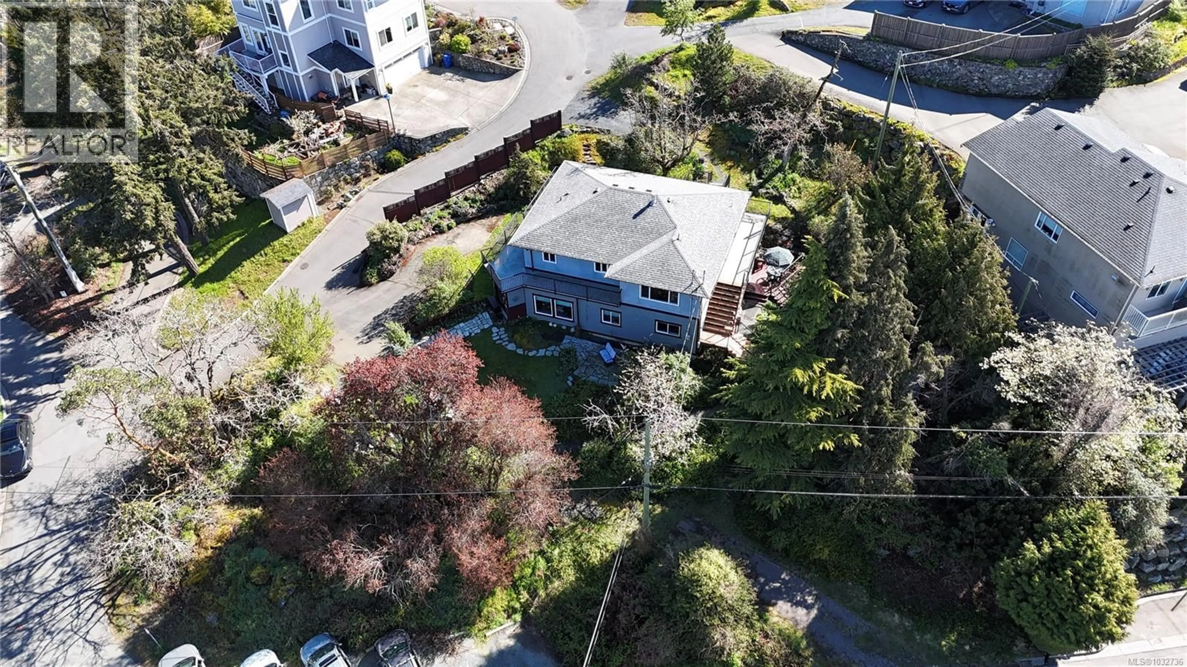 A pic from outside/outdoor area/front of a property/back of a property/a pic from drone, street for 660 ROCKINGHAM ROAD, Langford British Columbia V9B3N8