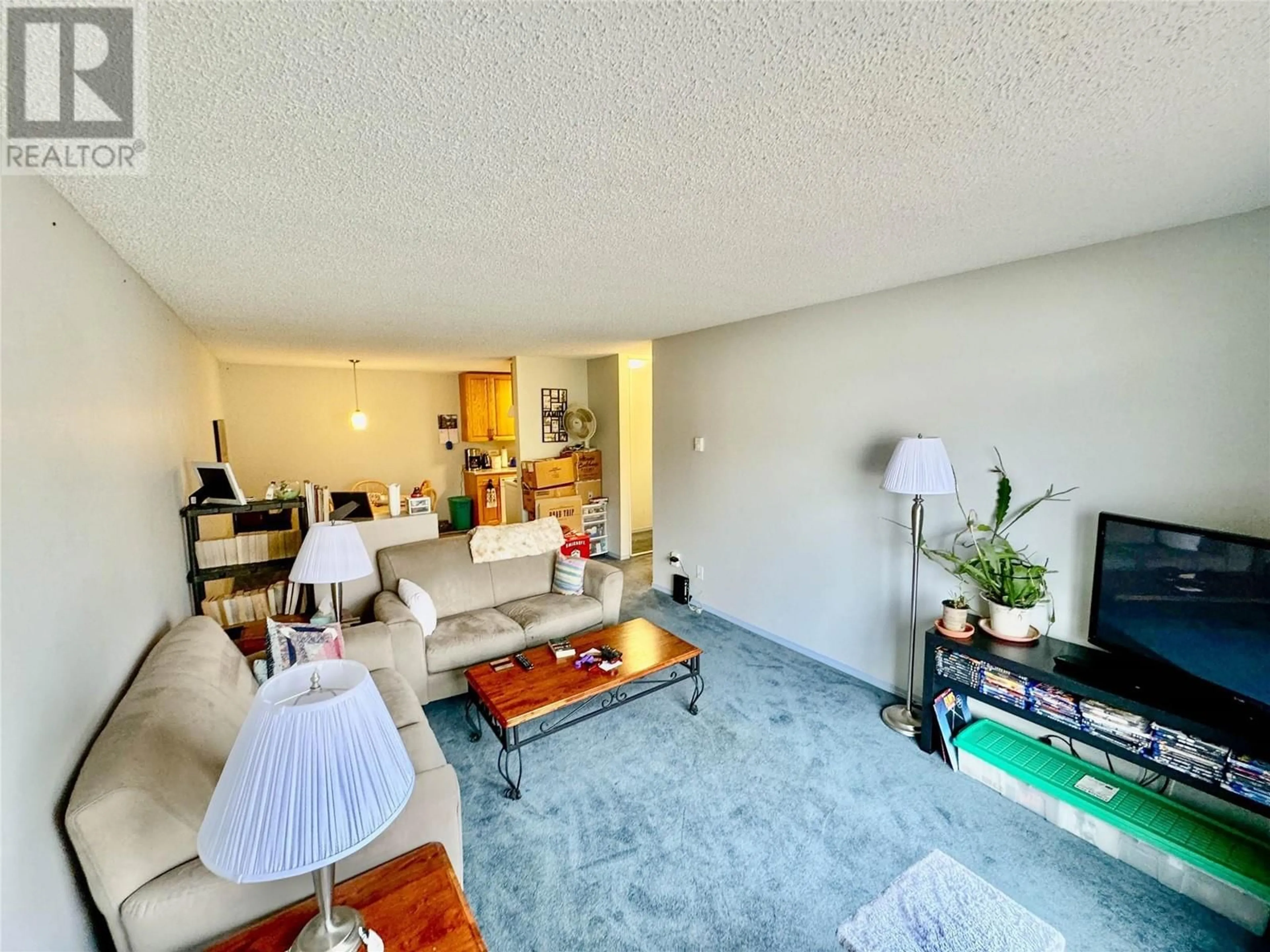 Living room, carpet floors for 280 Alder Drive Unit# 311, Logan Lake British Columbia V0K1W0