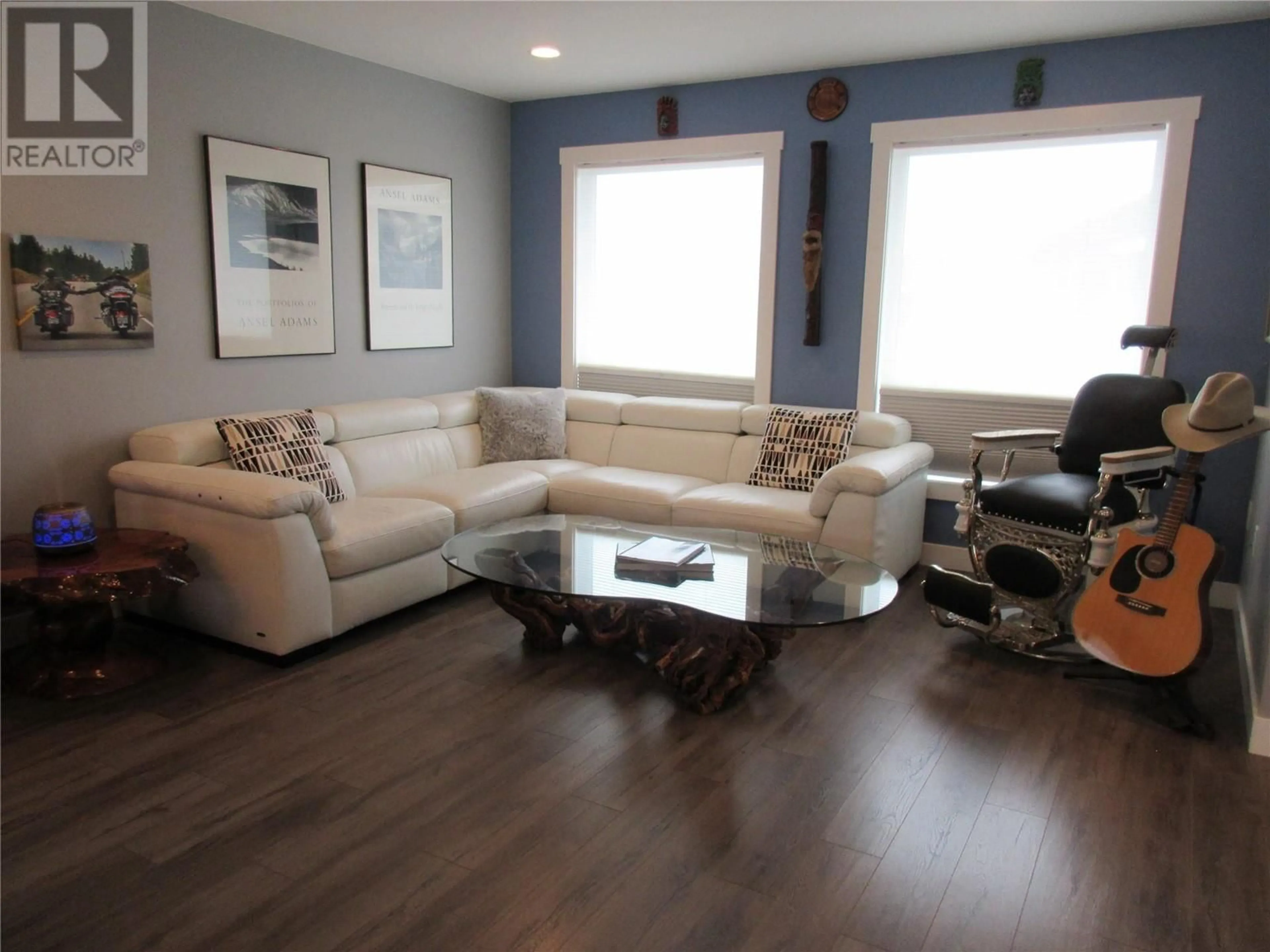 Living room, wood floors for 1600 Chestnut Avenue, Merritt British Columbia V1K0A9