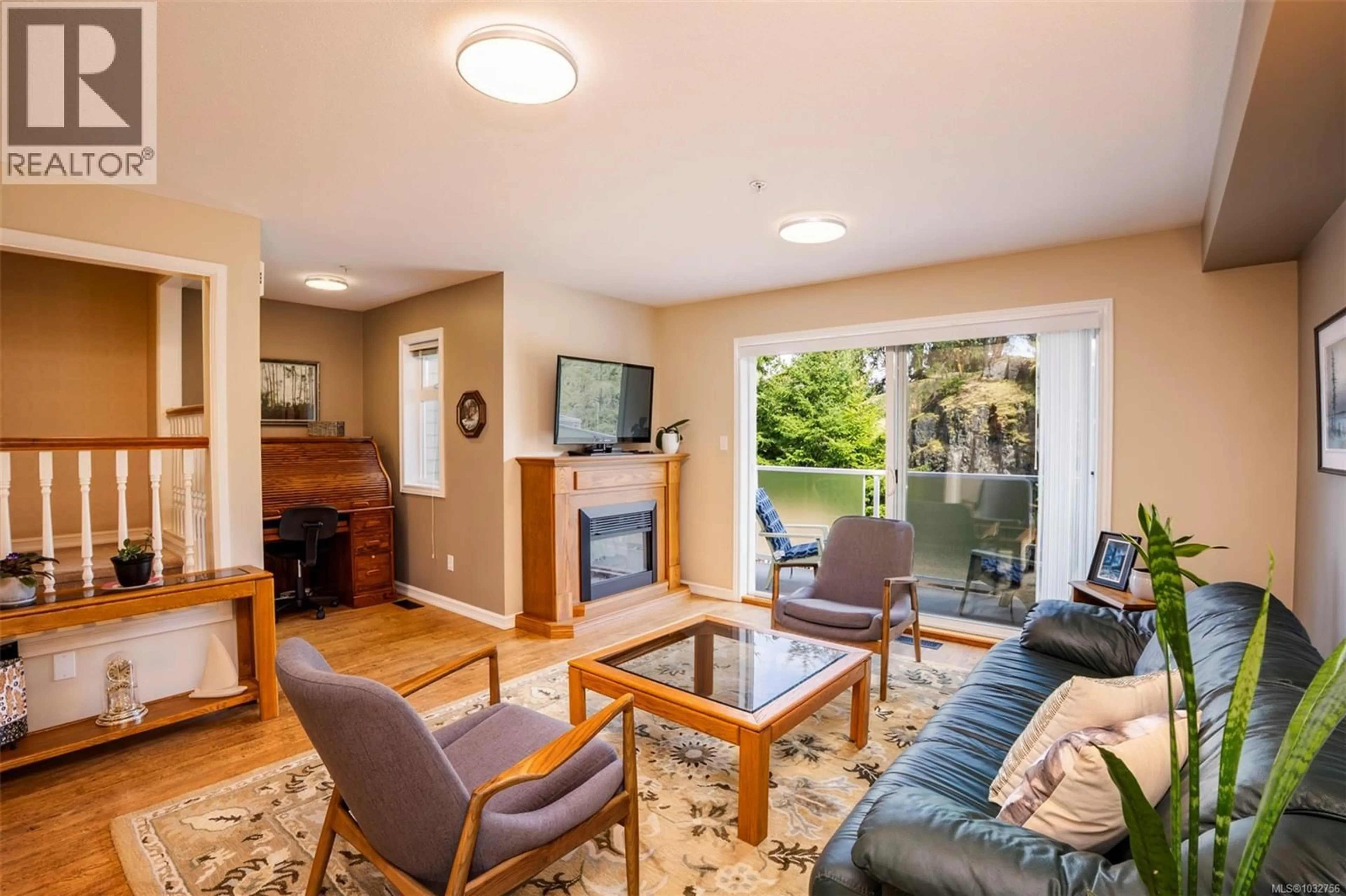 Living room with furniture, unknown for 3395 MARIPOSA DRIVE, Nanaimo British Columbia V9T6J1