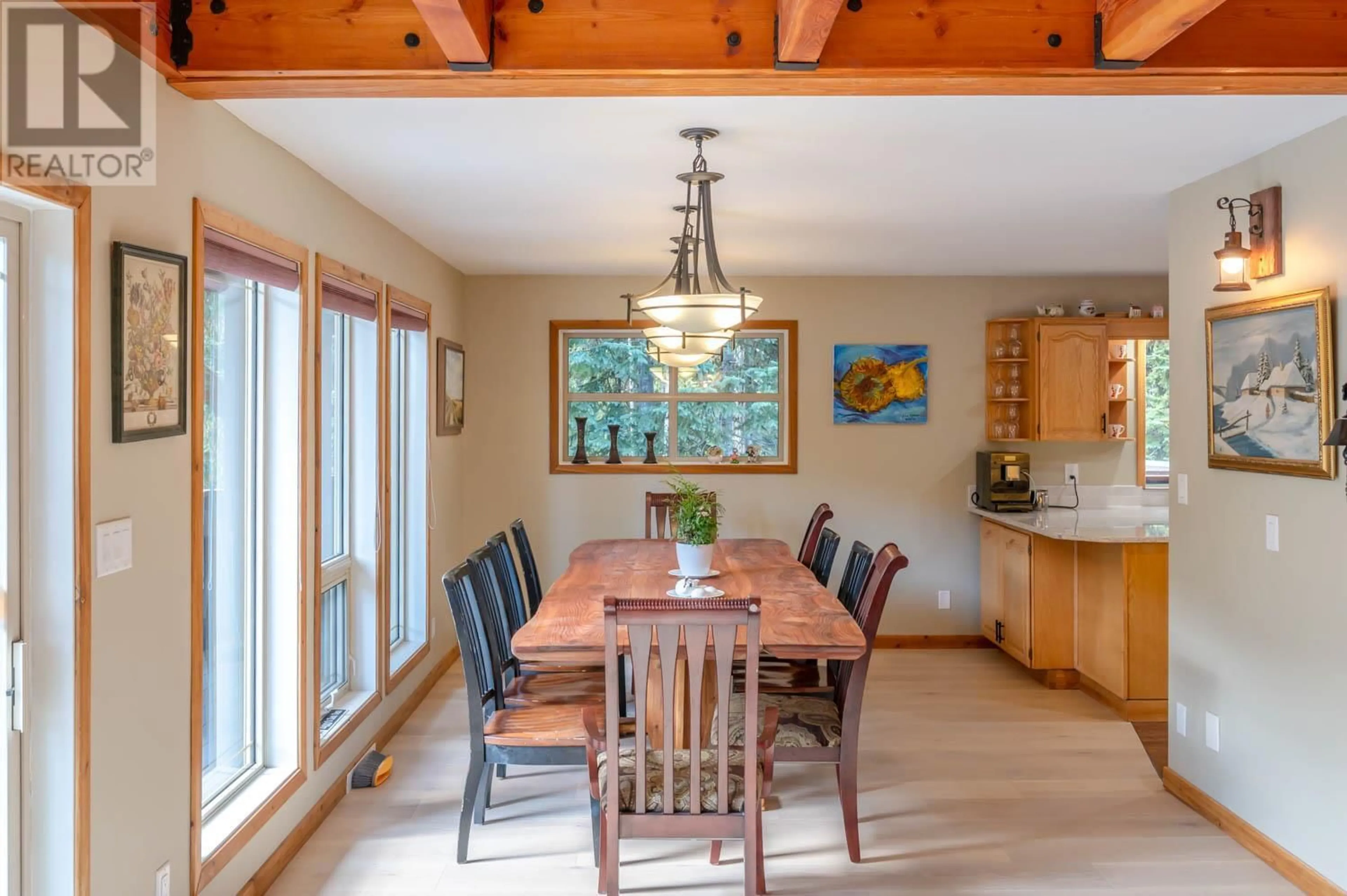 Dining room, wood floors, cottage for 1417 Apex Mountain Road, Apex Mountain British Columbia V0X1N6