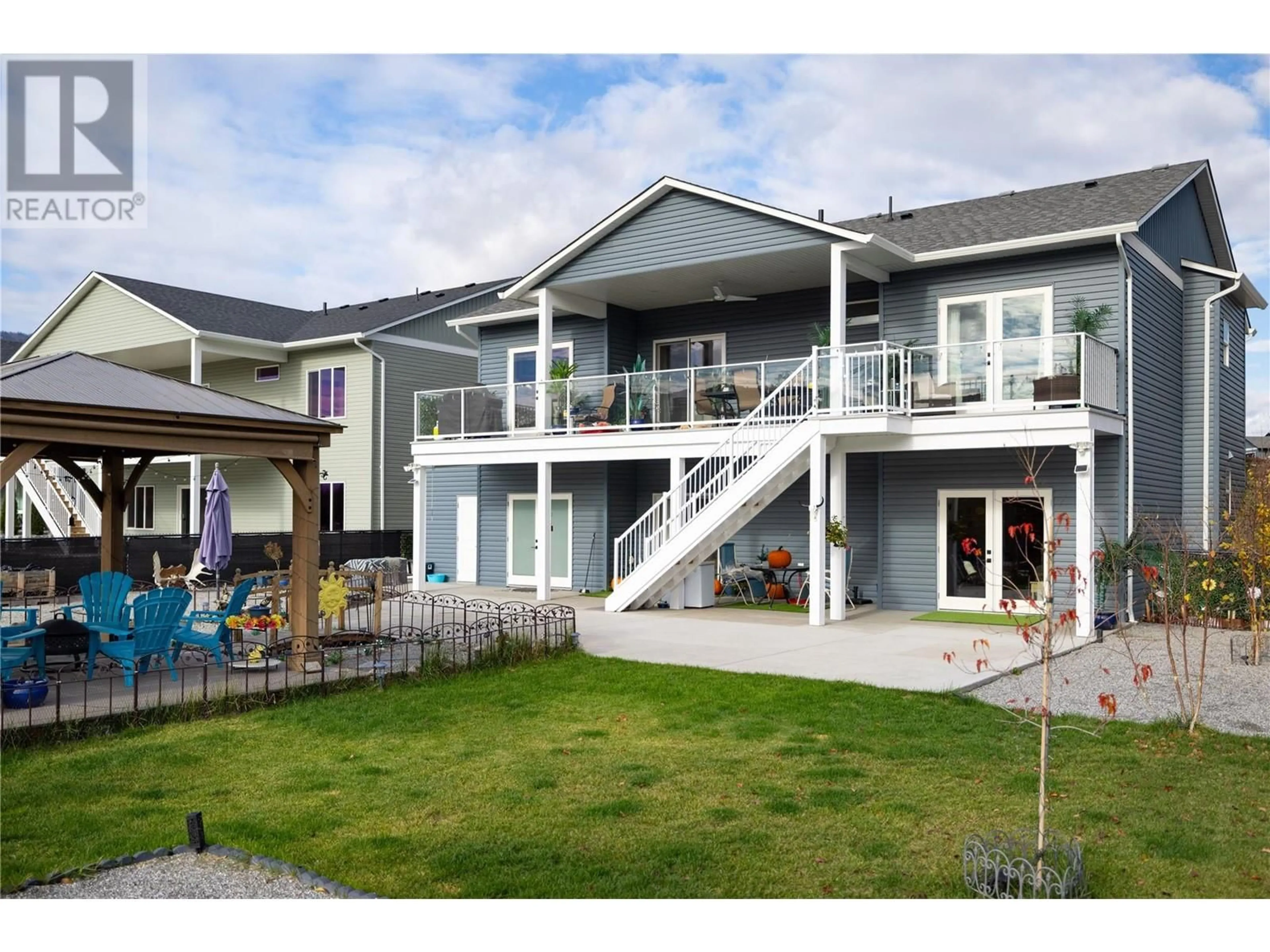 Home with vinyl exterior material, unknown for 469 4 STREET, Vernon British Columbia V1H1Z1
