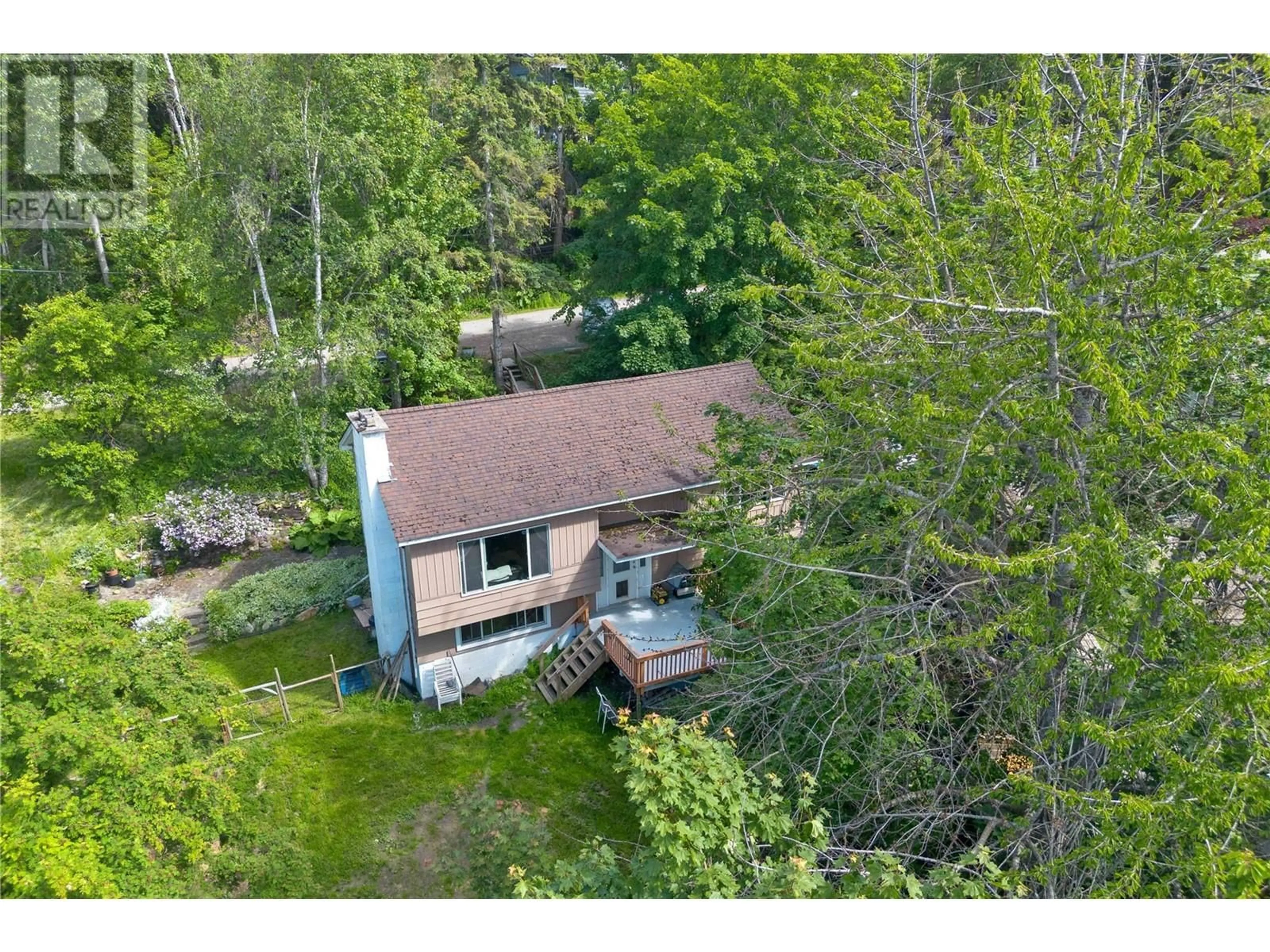 Frontside or backside of a home, cottage for 5951 71 Avenue NE, Salmon Arm British Columbia V0E1K0