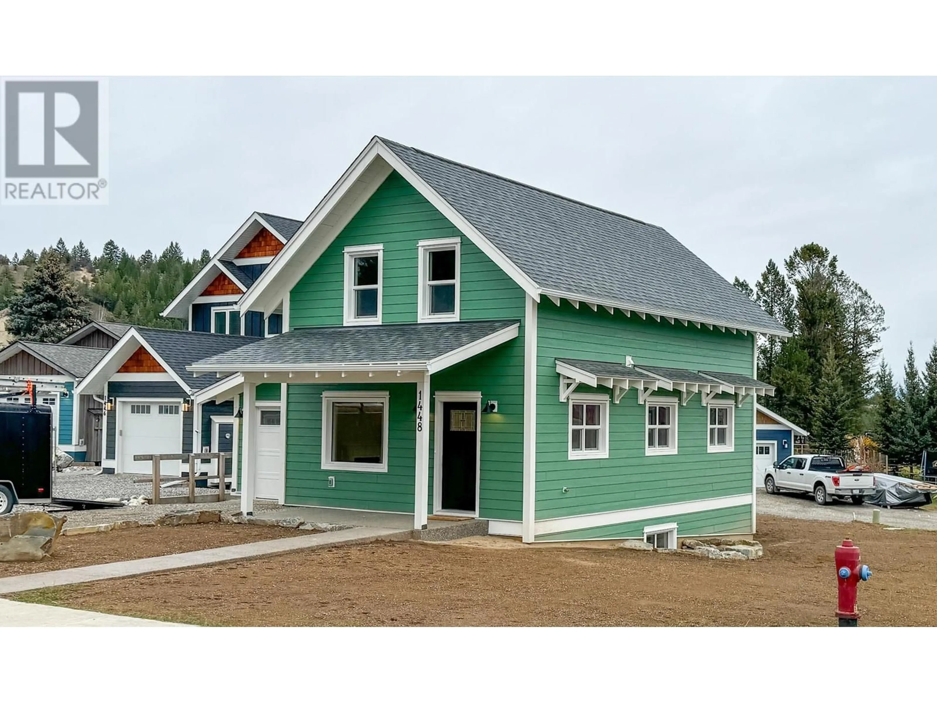 Home with vinyl exterior material for 1448 CANTERBURY Way, Invermere British Columbia V0A1K4