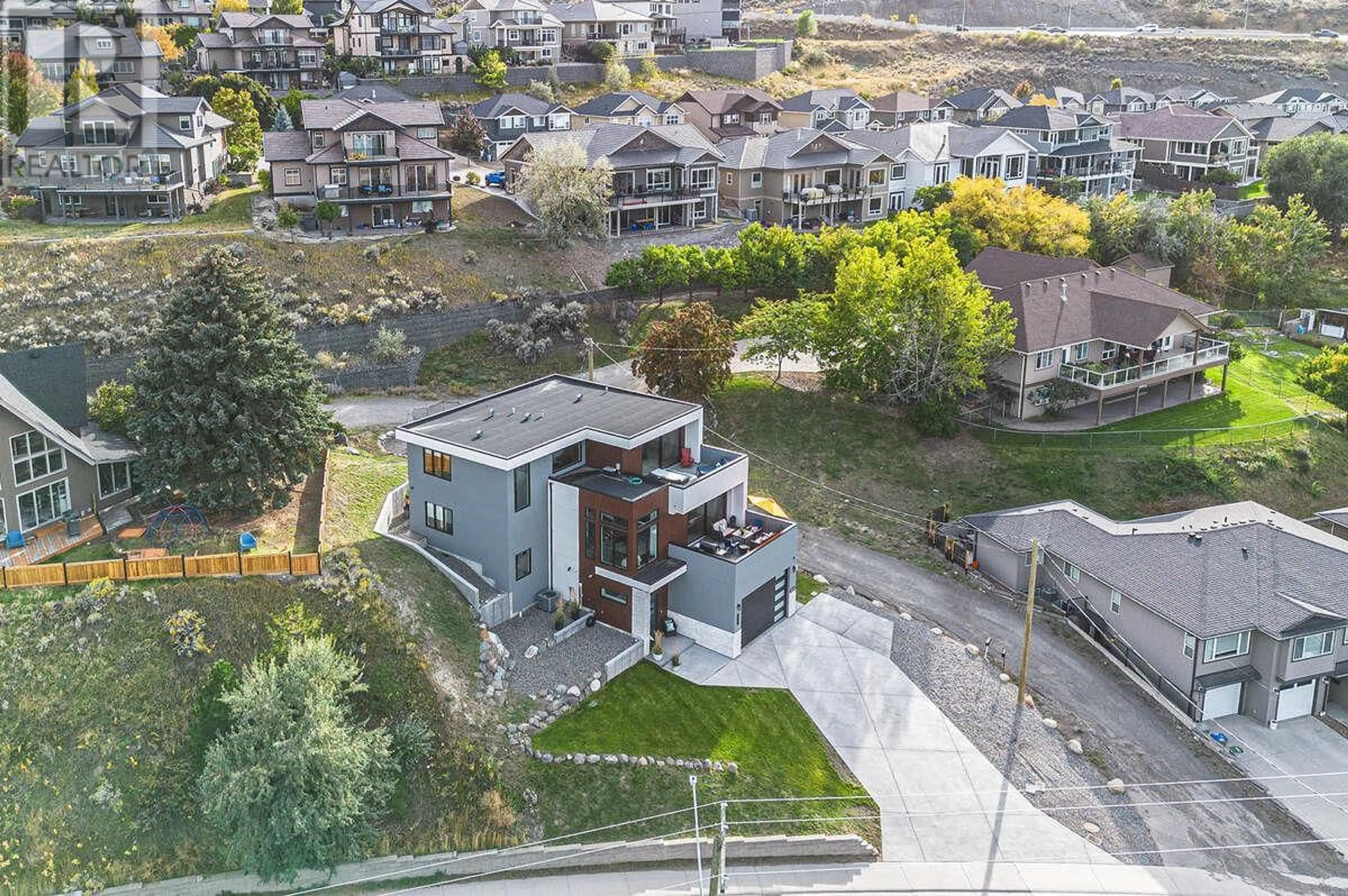 A pic from exterior of the house or condo, the street view for 887 Fernie Road, Kamloops British Columbia V2C1B4