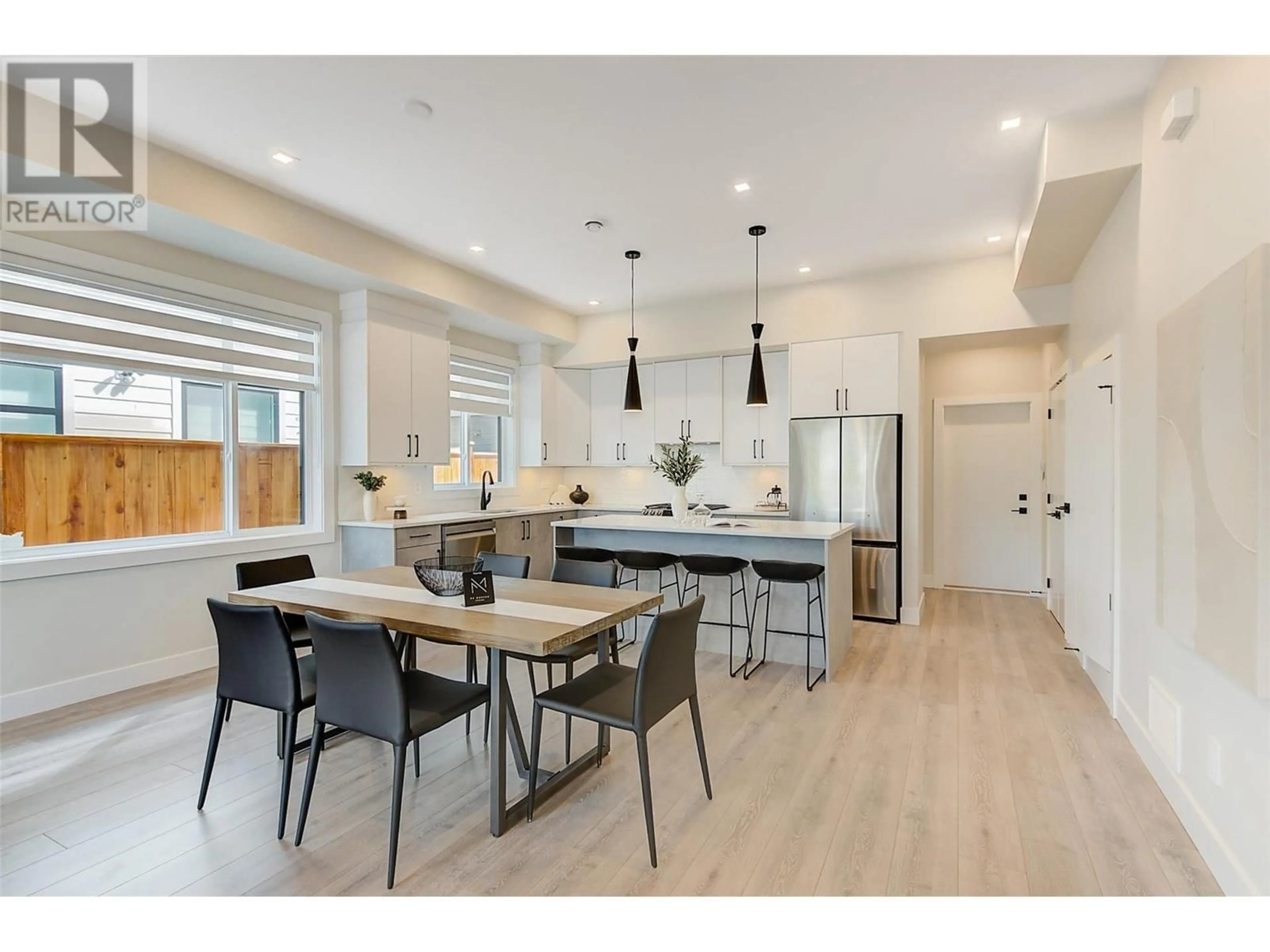 Open concept kitchen for 2177 Aberdeen Street, Kelowna British Columbia V1Y2T3