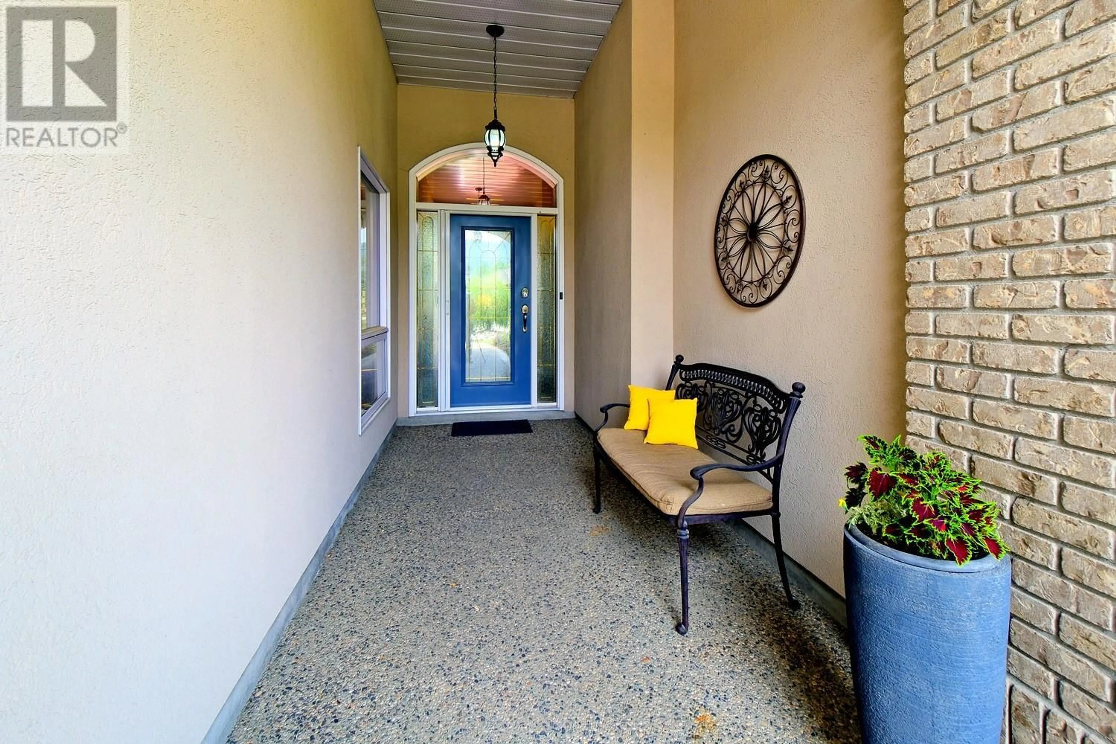 Indoor entryway, cement floor for 4008 Gallaghers Terrace, Kelowna British Columbia V1W3Z8