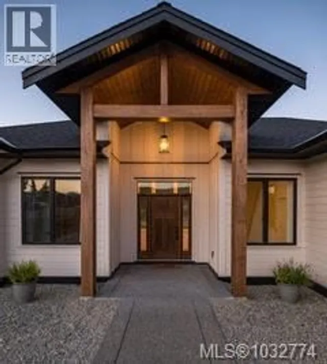 7260 LAKEFRONT DRIVE, Lake Cowichan 4
