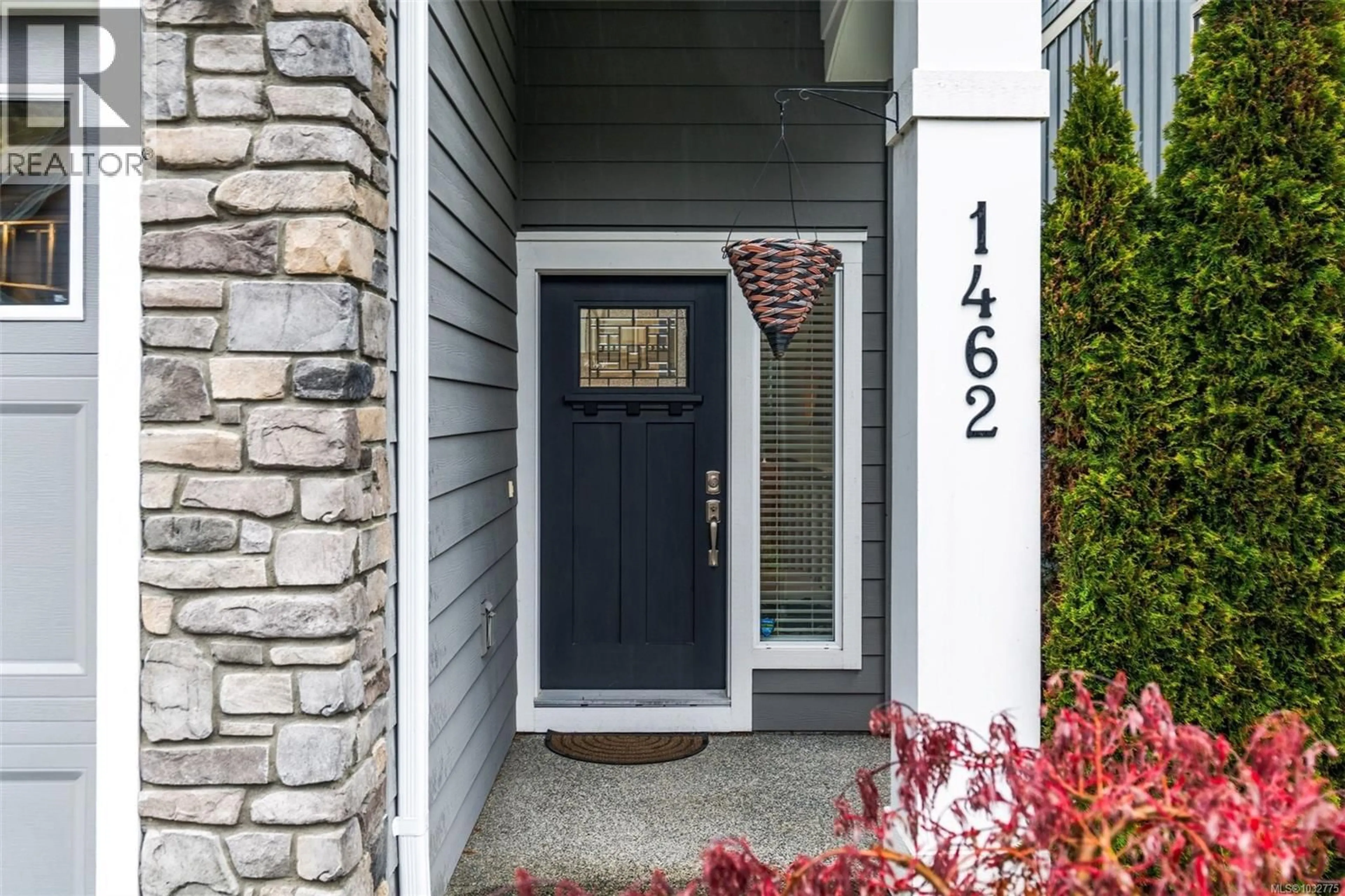 Indoor entryway for 1462 COMMANDER COURT, Langford British Columbia V9B0T1