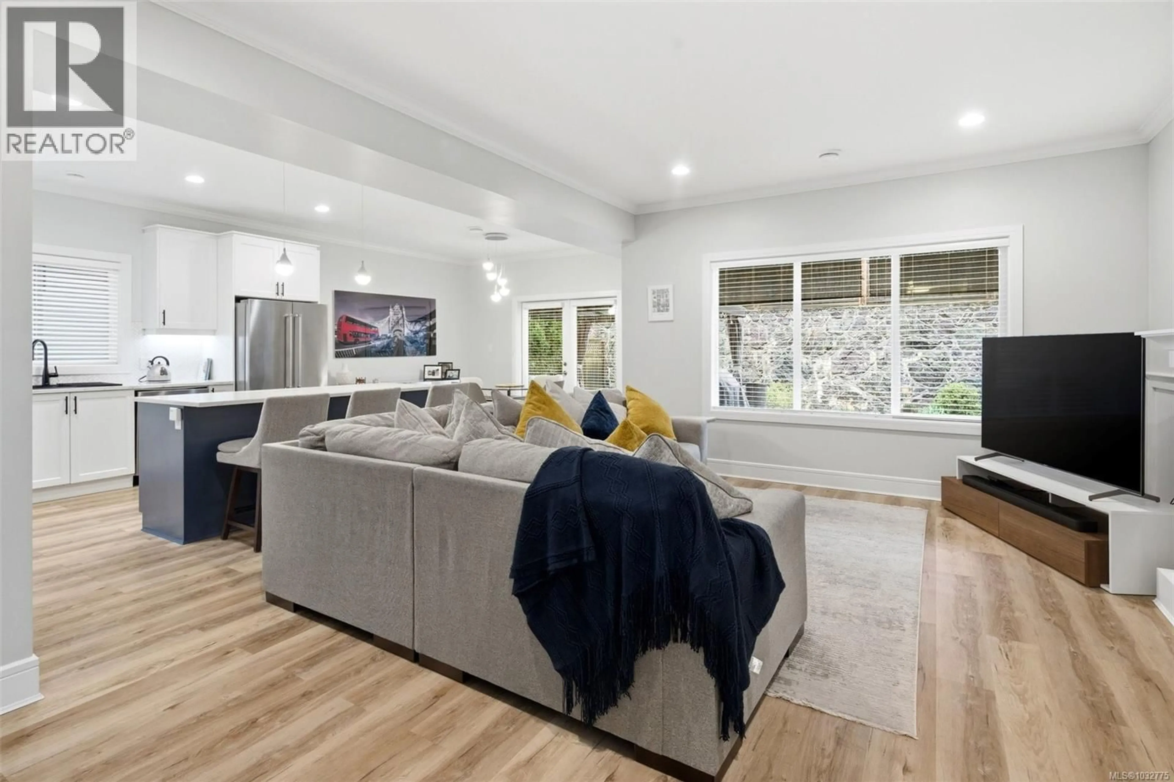 Open concept kitchen, unknown for 1462 COMMANDER COURT, Langford British Columbia V9B0T1