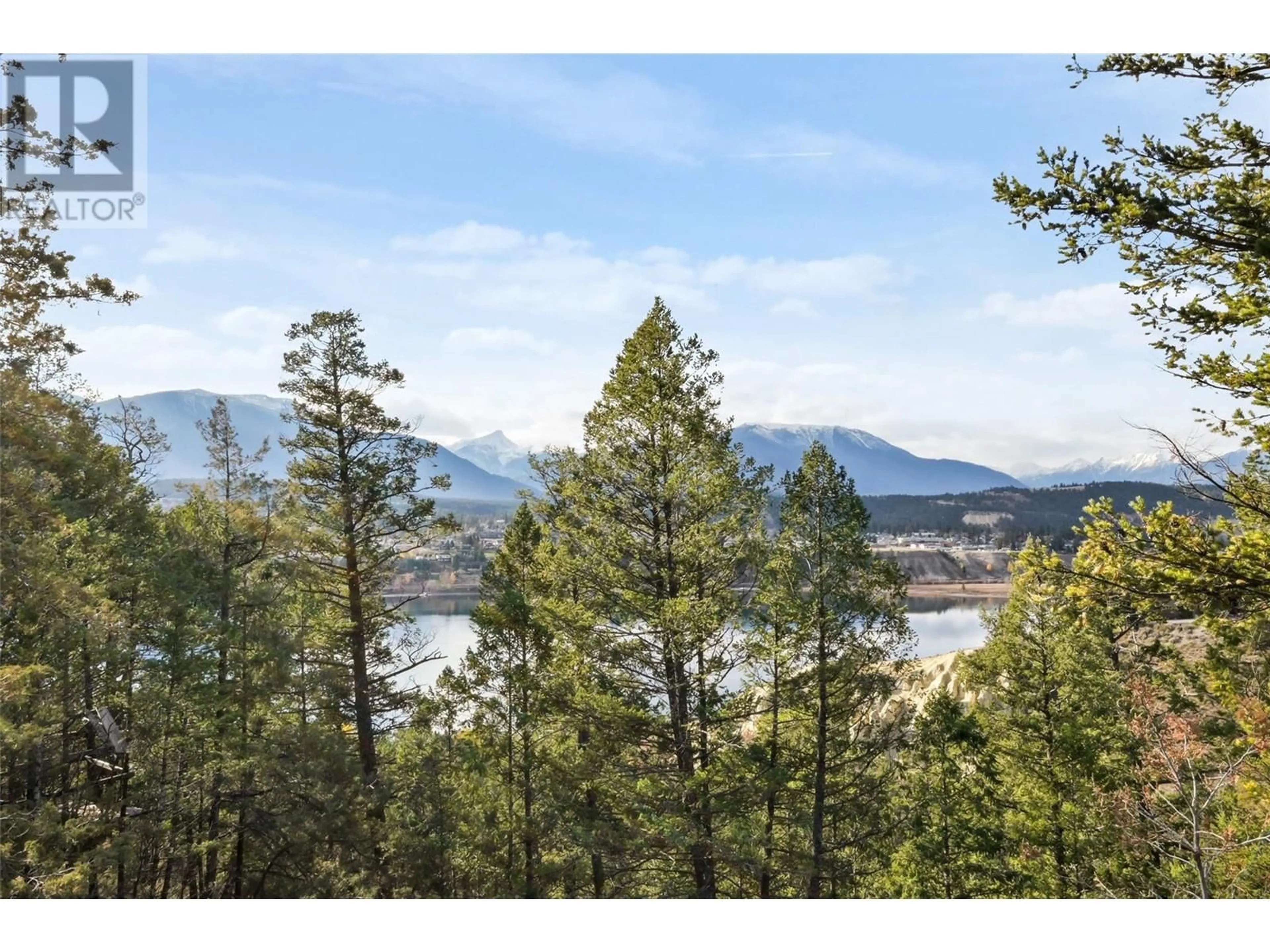 A pic from exterior of the house or condo, the view of mountain for 621 UPPER LAKEVIEW Road, Windermere British Columbia V0A1K3