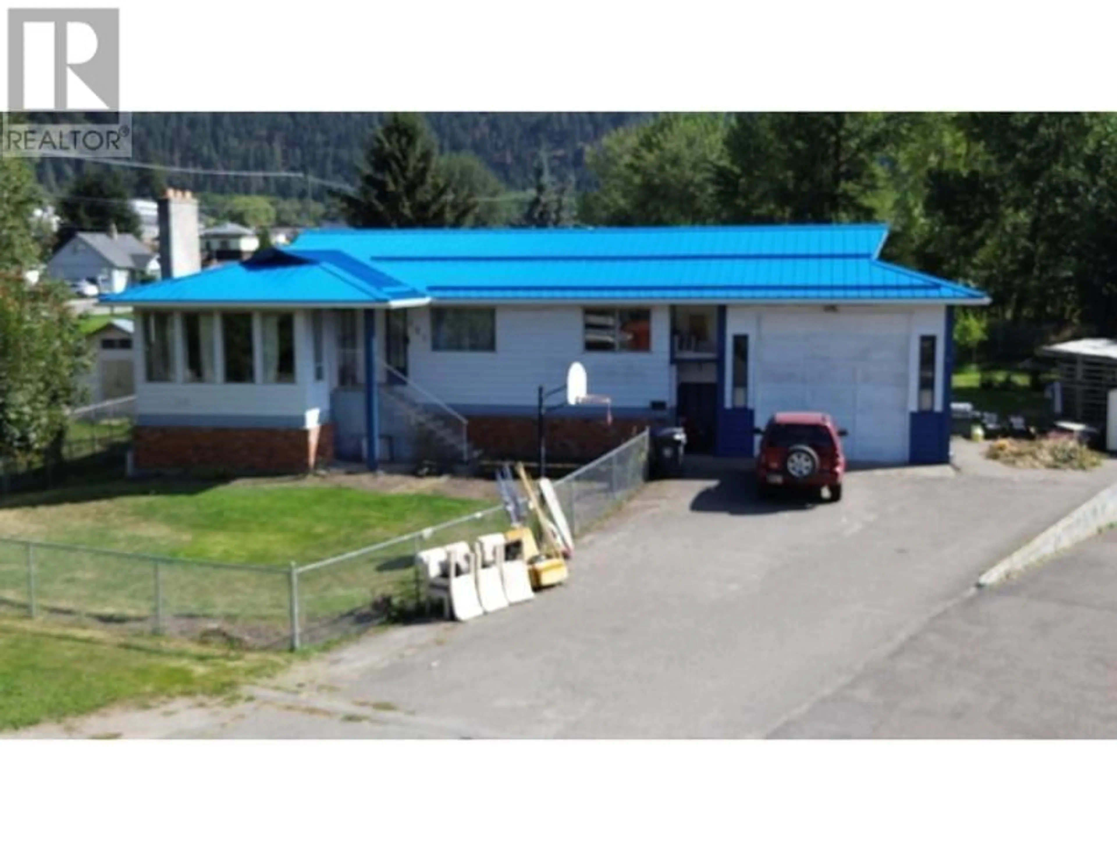 Frontside or backside of a home, the street view for 629 THIRD Avenue, Chase British Columbia V0E1M0