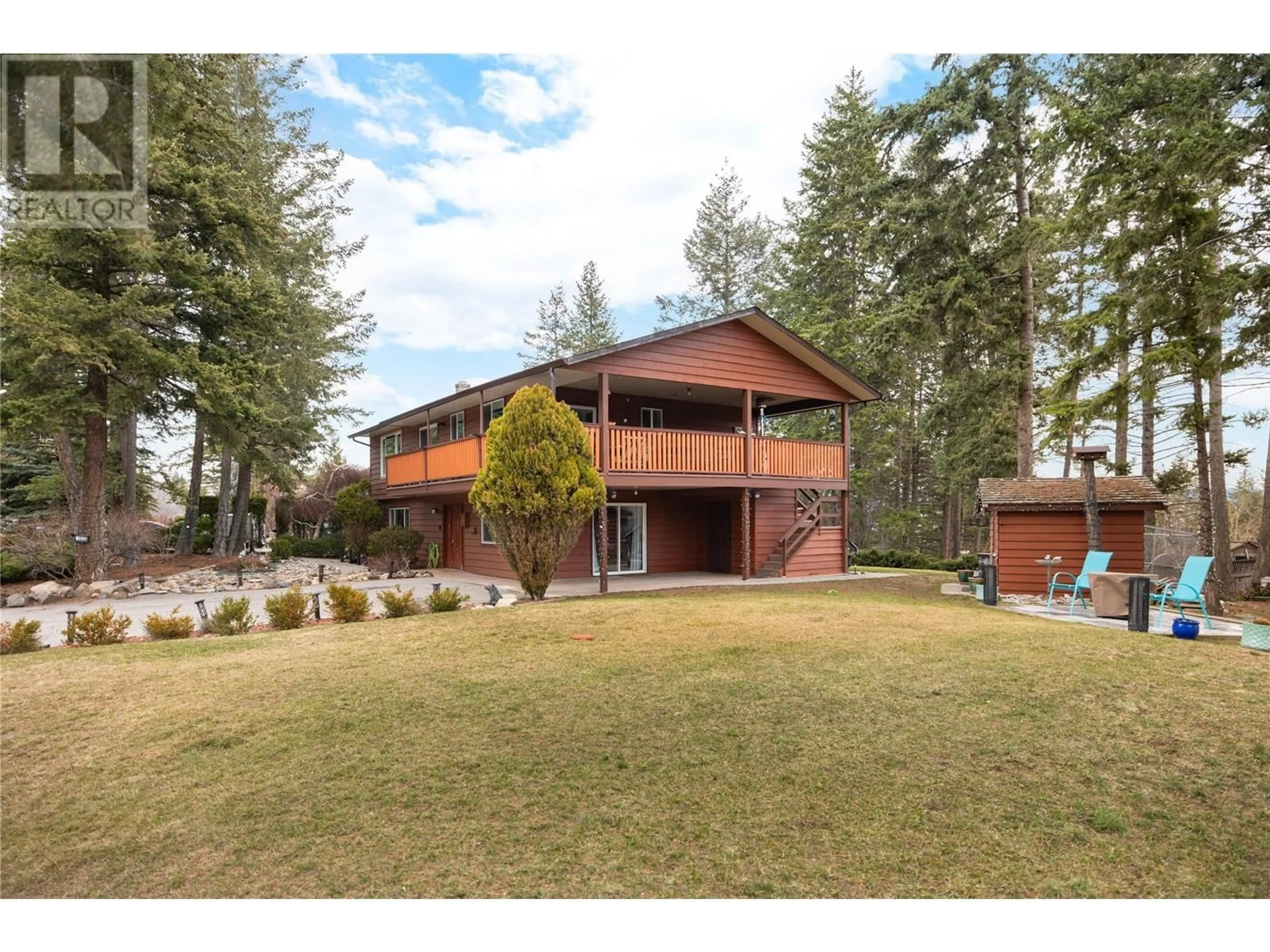 Frontside or backside of a home, cottage for 1635 Blackwood Drive, West Kelowna British Columbia V1Z3B7