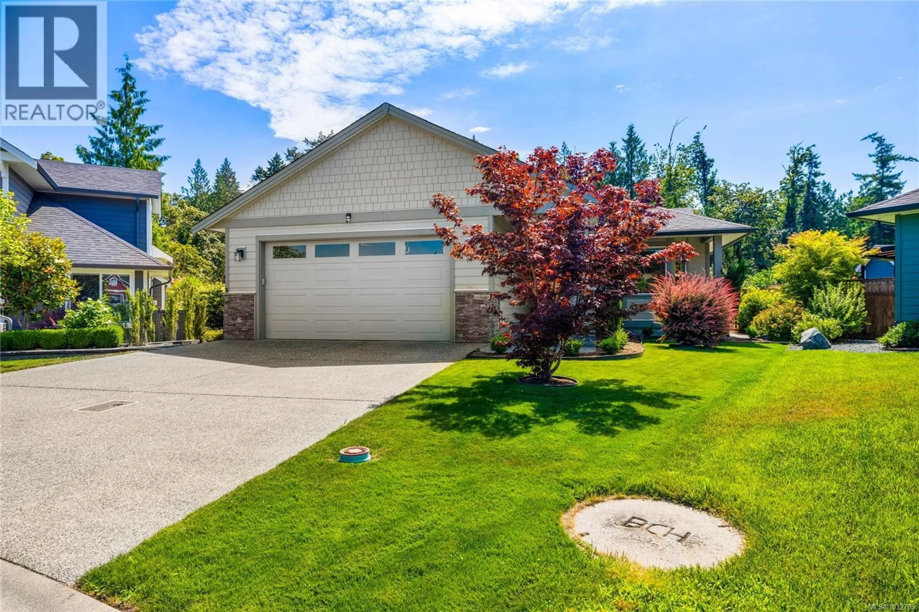 Home with vinyl exterior material, street for 9846 NAPIER PLACE, Chemainus British Columbia V0R1K2